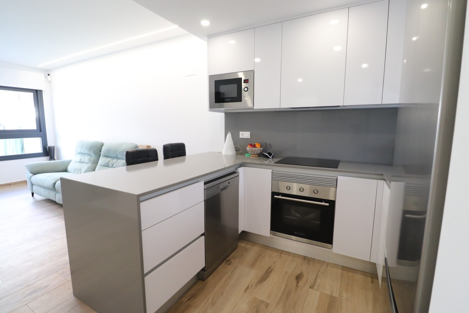 Resale - Apartment / flat -
Orihuela Costa - Villamartin