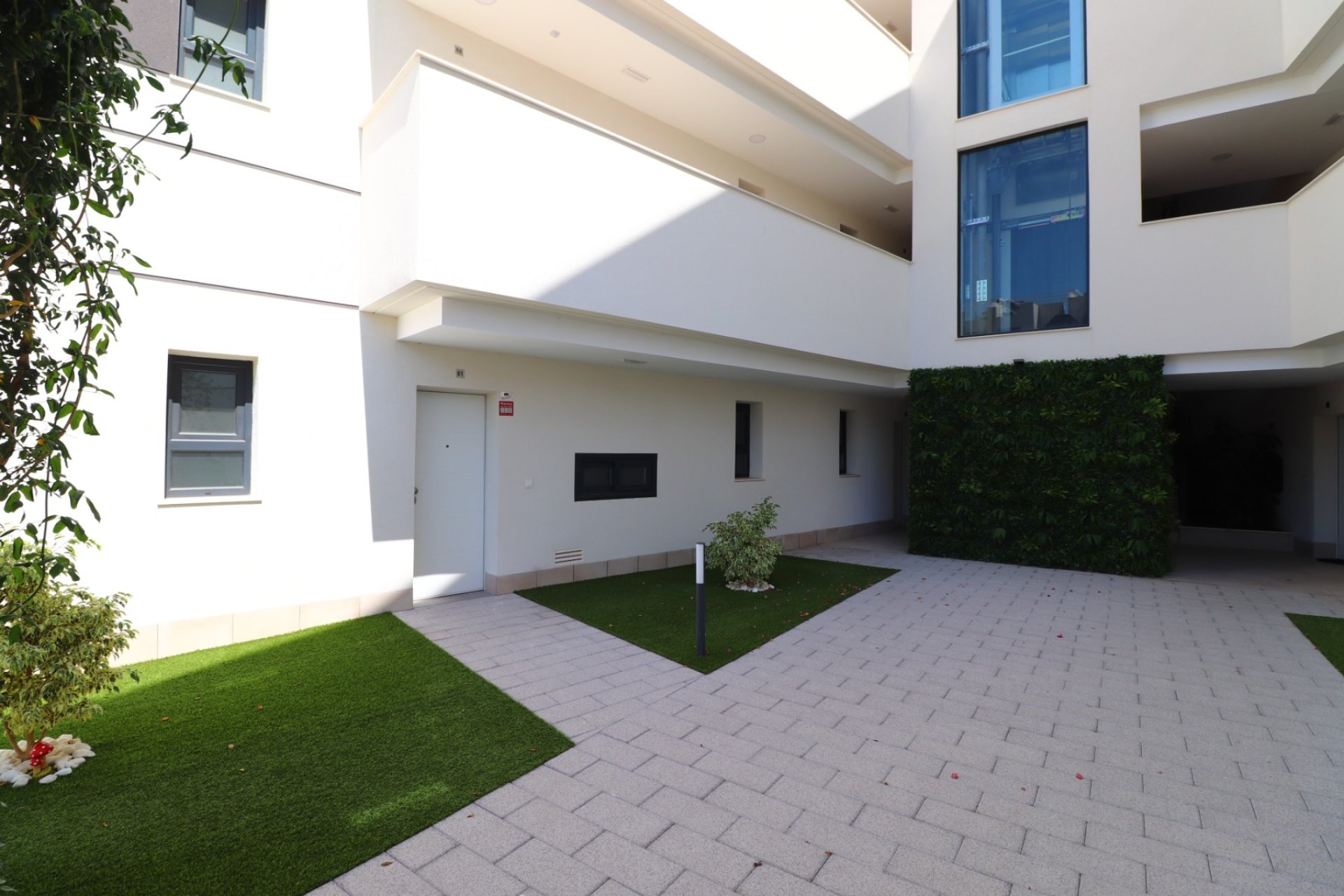 Resale - Apartment / flat -
Orihuela Costa - Villamartin