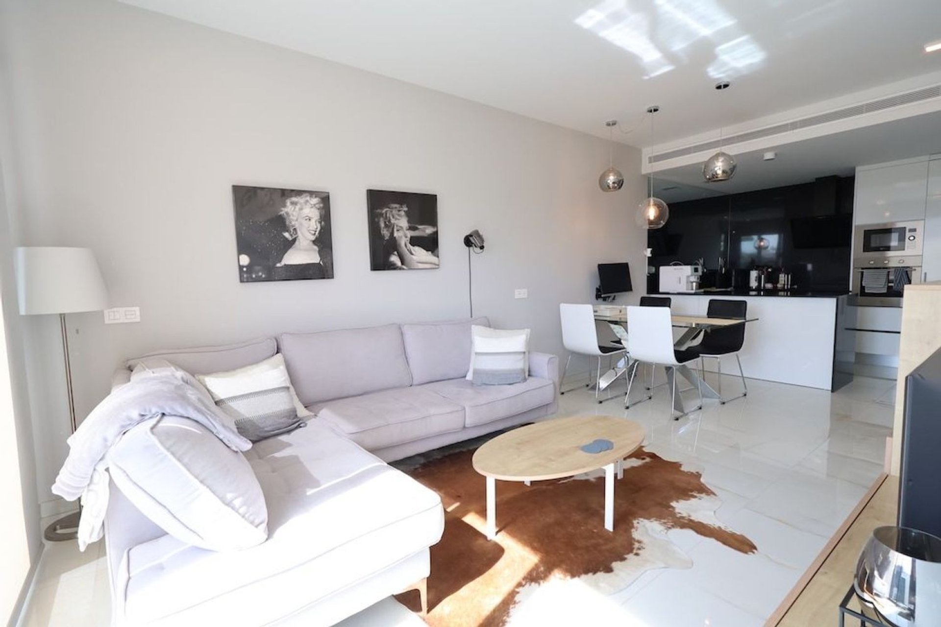 Resale - Apartment / flat -
Orihuela Costa