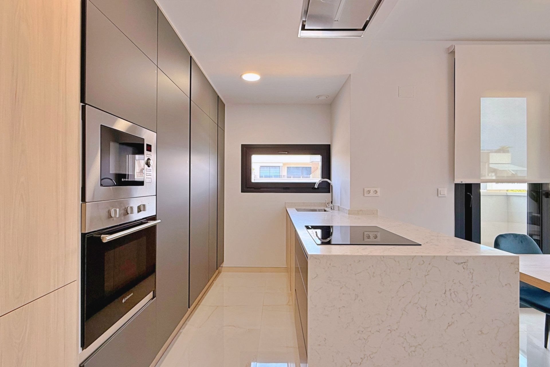Resale - Apartment / flat -
Orihuela - Orihuela Costa
