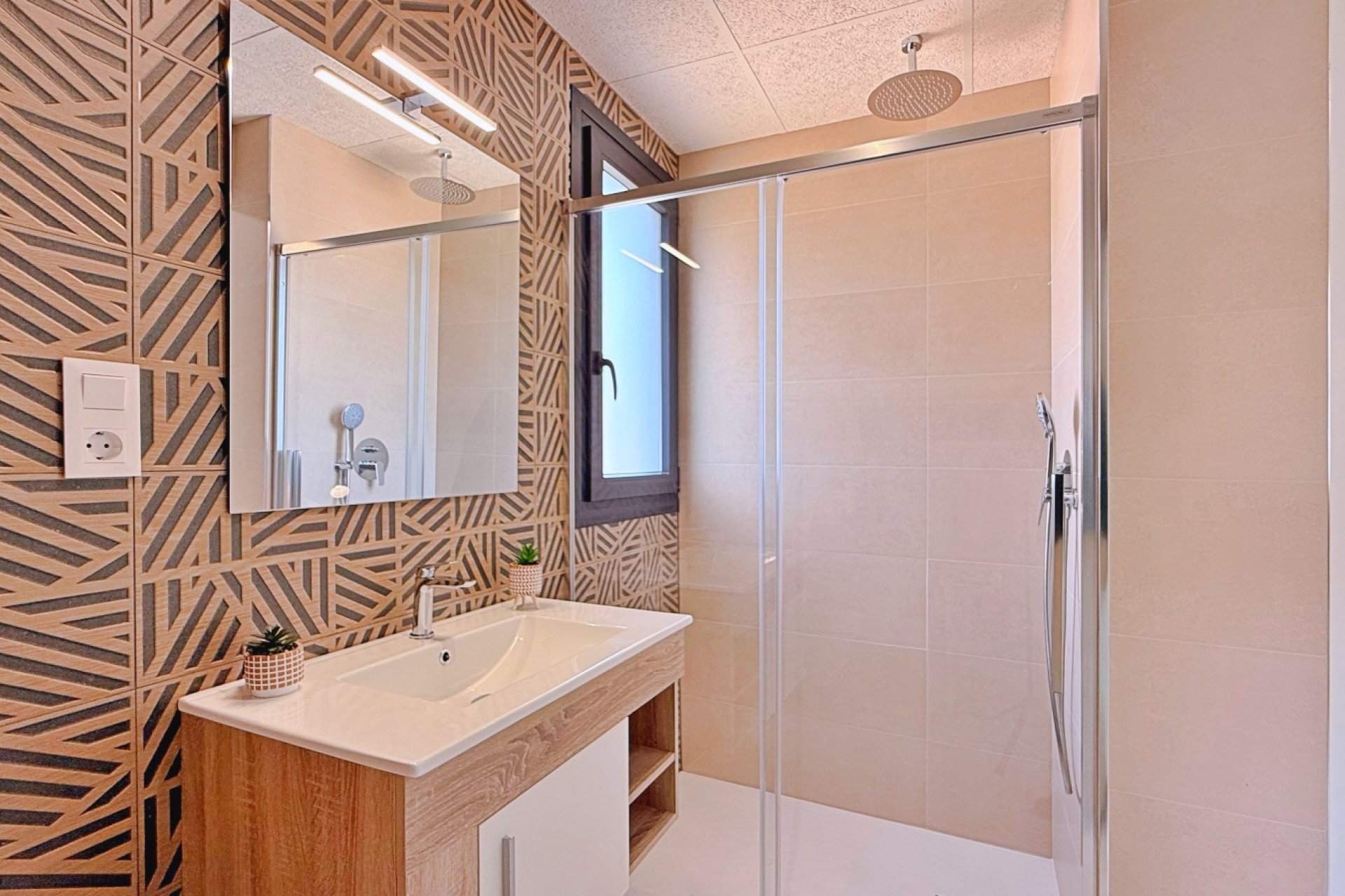 Resale - Apartment / flat -
Orihuela - Orihuela Costa