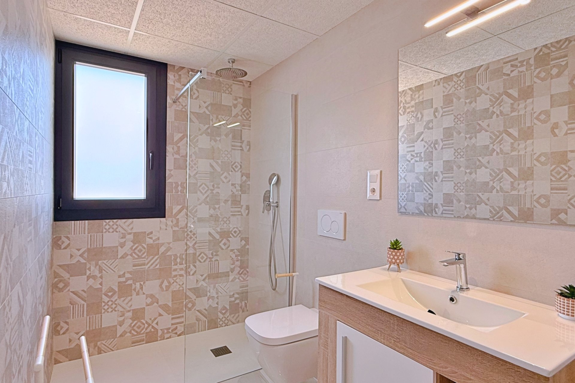 Resale - Apartment / flat -
Orihuela - Orihuela Costa