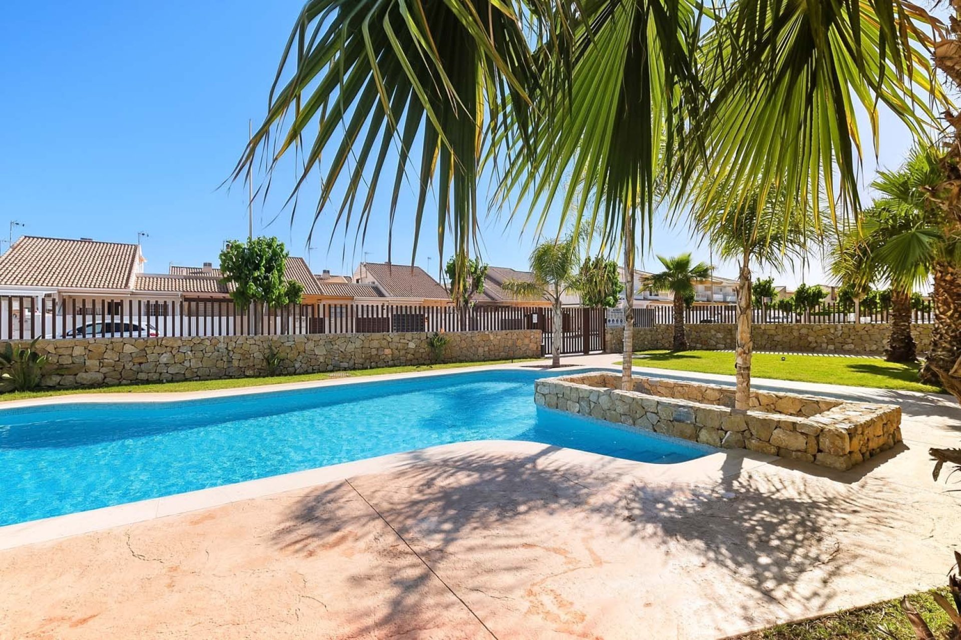 Resale - Apartment / flat -
Pilar de La Horadada - El Mojón