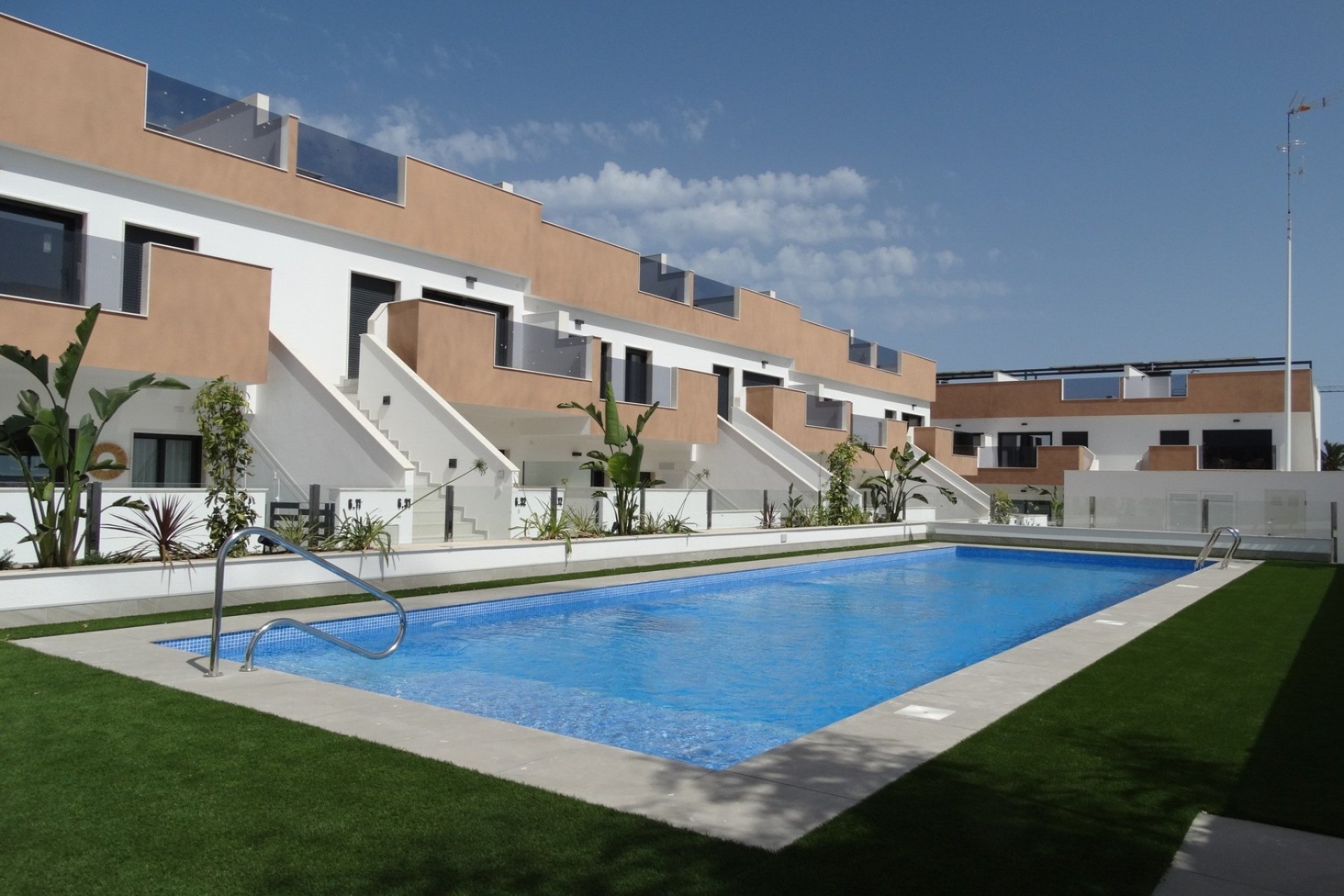 Resale - Apartment / flat -
Pilar de La Horadada - Pilar de La Horadada - Town