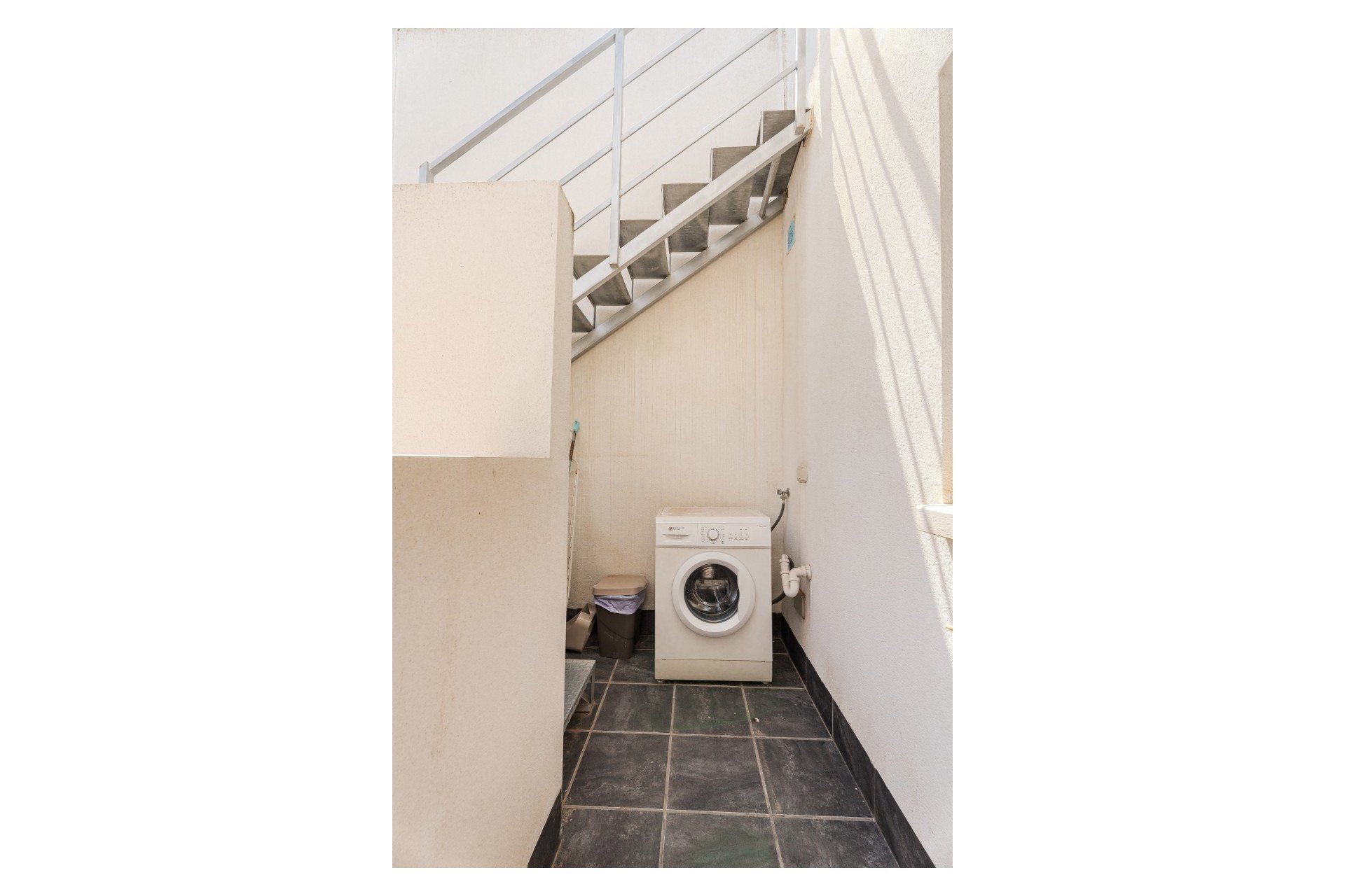 Resale - Apartment / flat -
Pilar de la Horadada - Torre de la Horadada