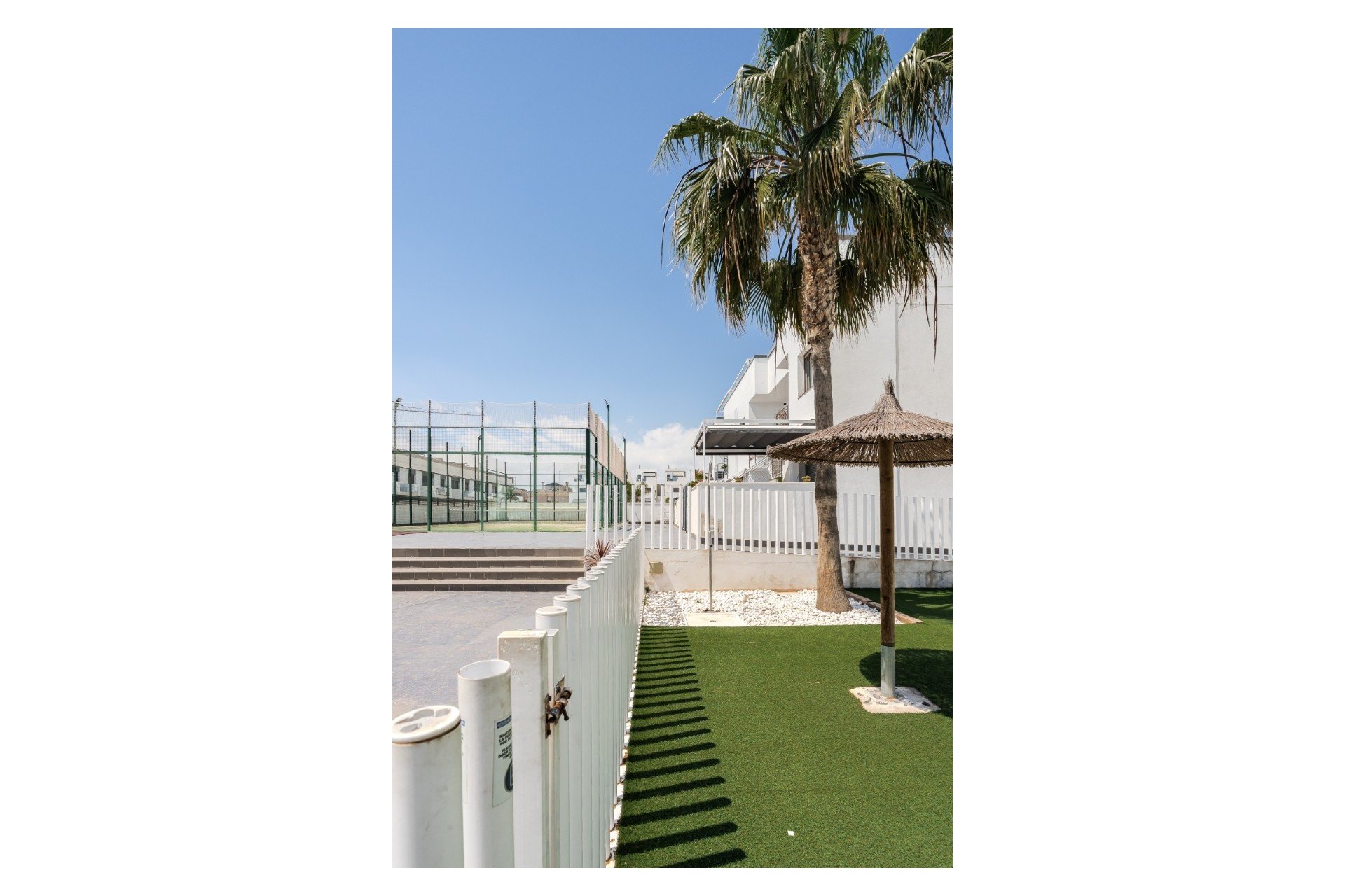 Resale - Apartment / flat -
Pilar de la Horadada - Torre de la Horadada