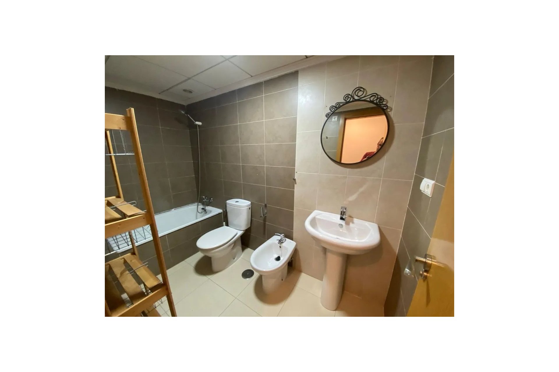 Resale - Apartment / flat -
Redován - PUEBLO