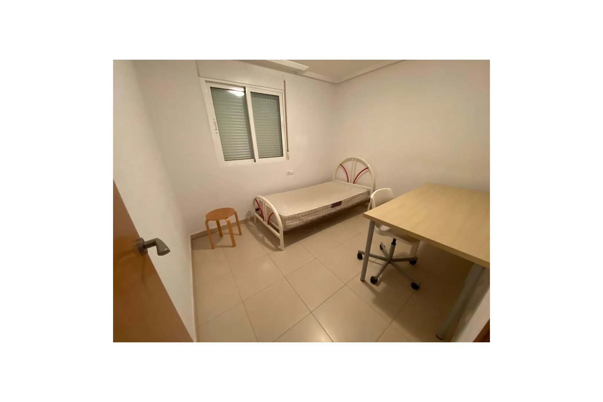 Resale - Apartment / flat -
Redován - PUEBLO