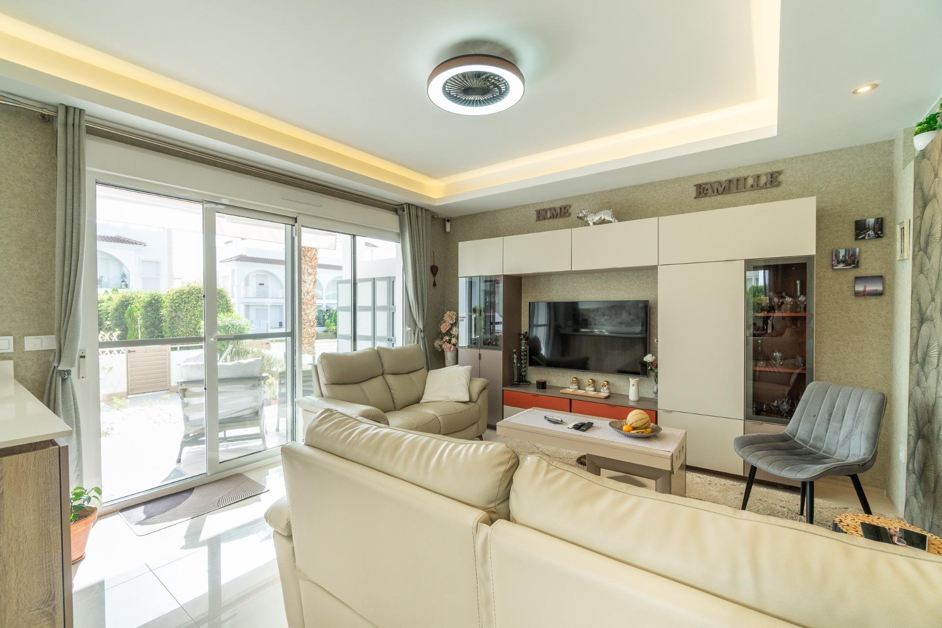 Resale - Apartment / flat -
Rojales - Centro de la Ciudad Quesada