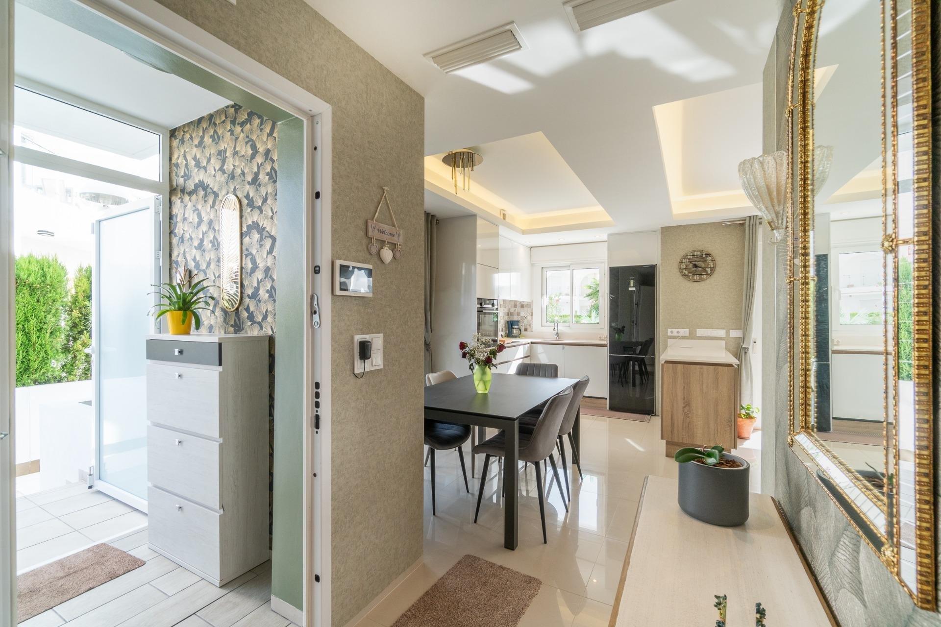 Resale - Apartment / flat -
Rojales - Centro de la Ciudad Quesada