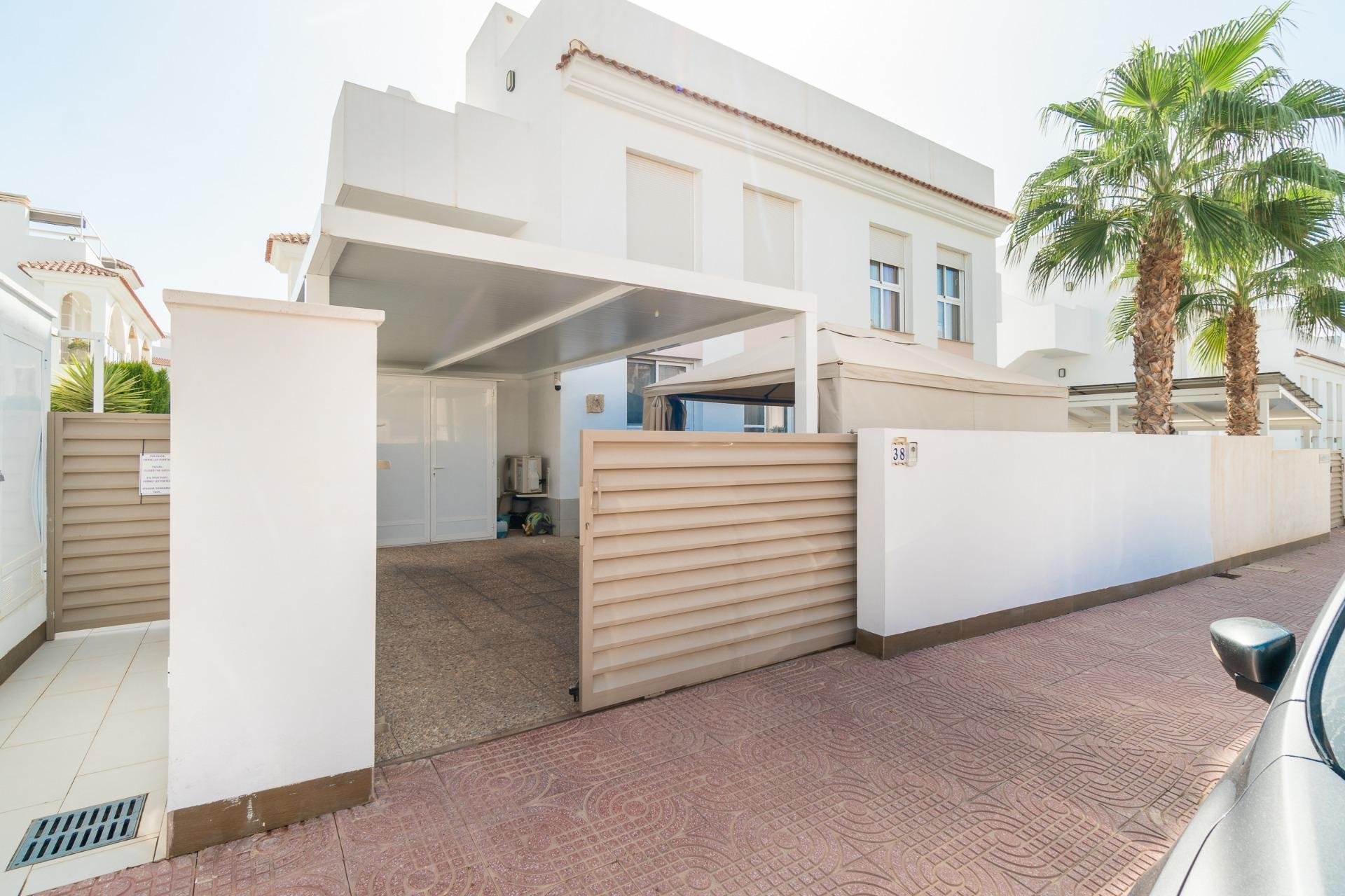 Resale - Apartment / flat -
Rojales - Centro de la Ciudad Quesada