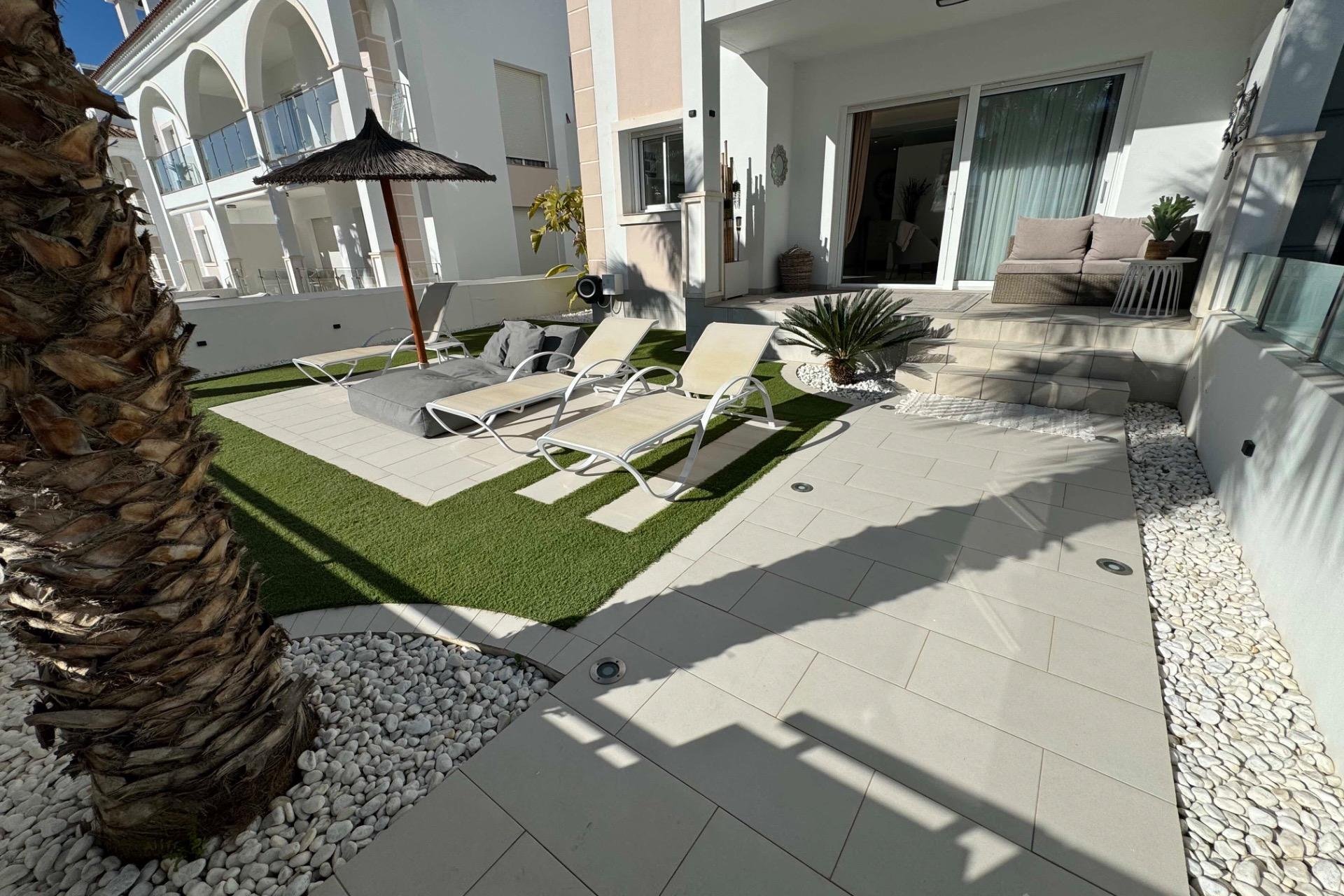 Resale - Apartment / flat -
Rojales - Cuidad Quesada