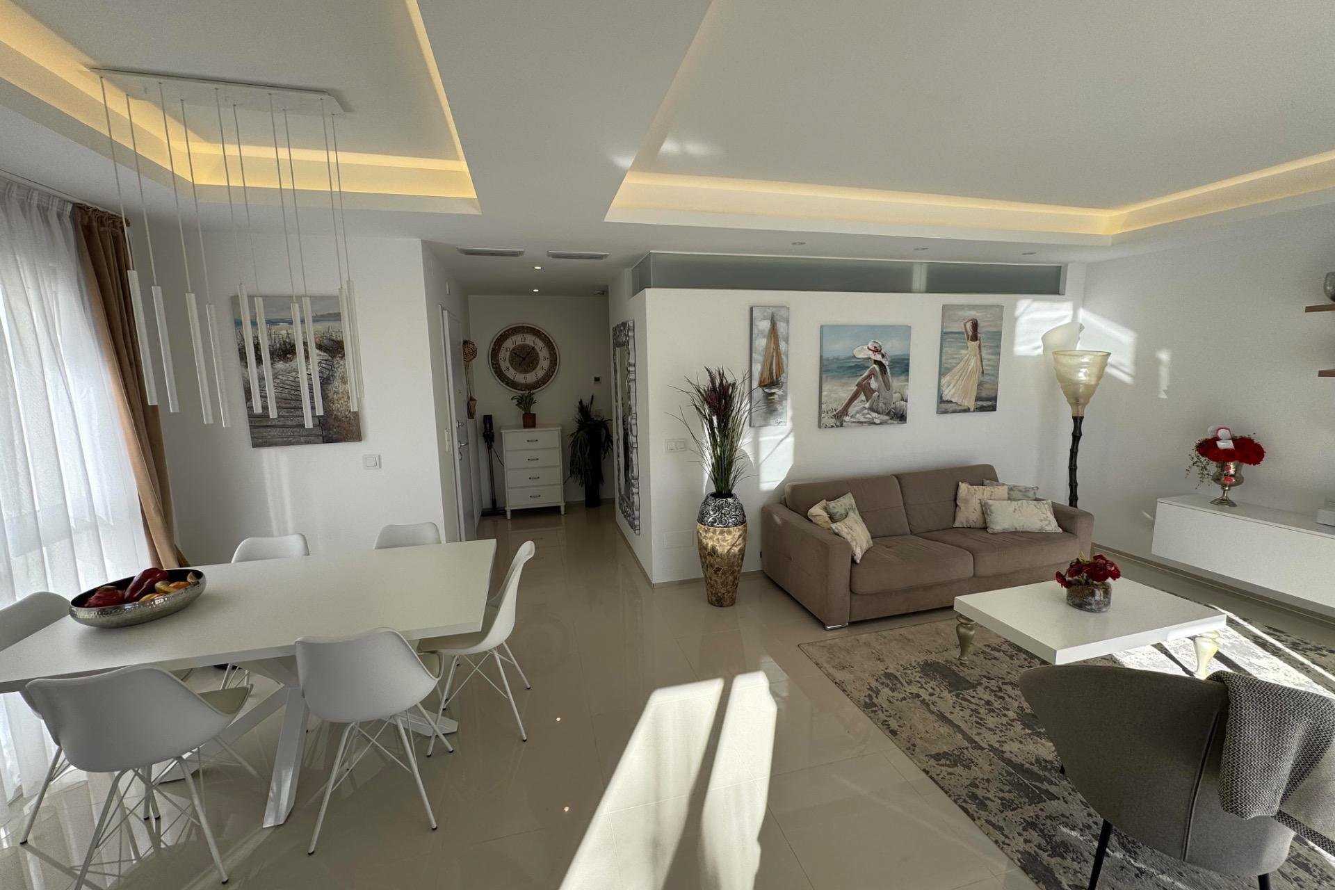 Resale - Apartment / flat -
Rojales - Cuidad Quesada