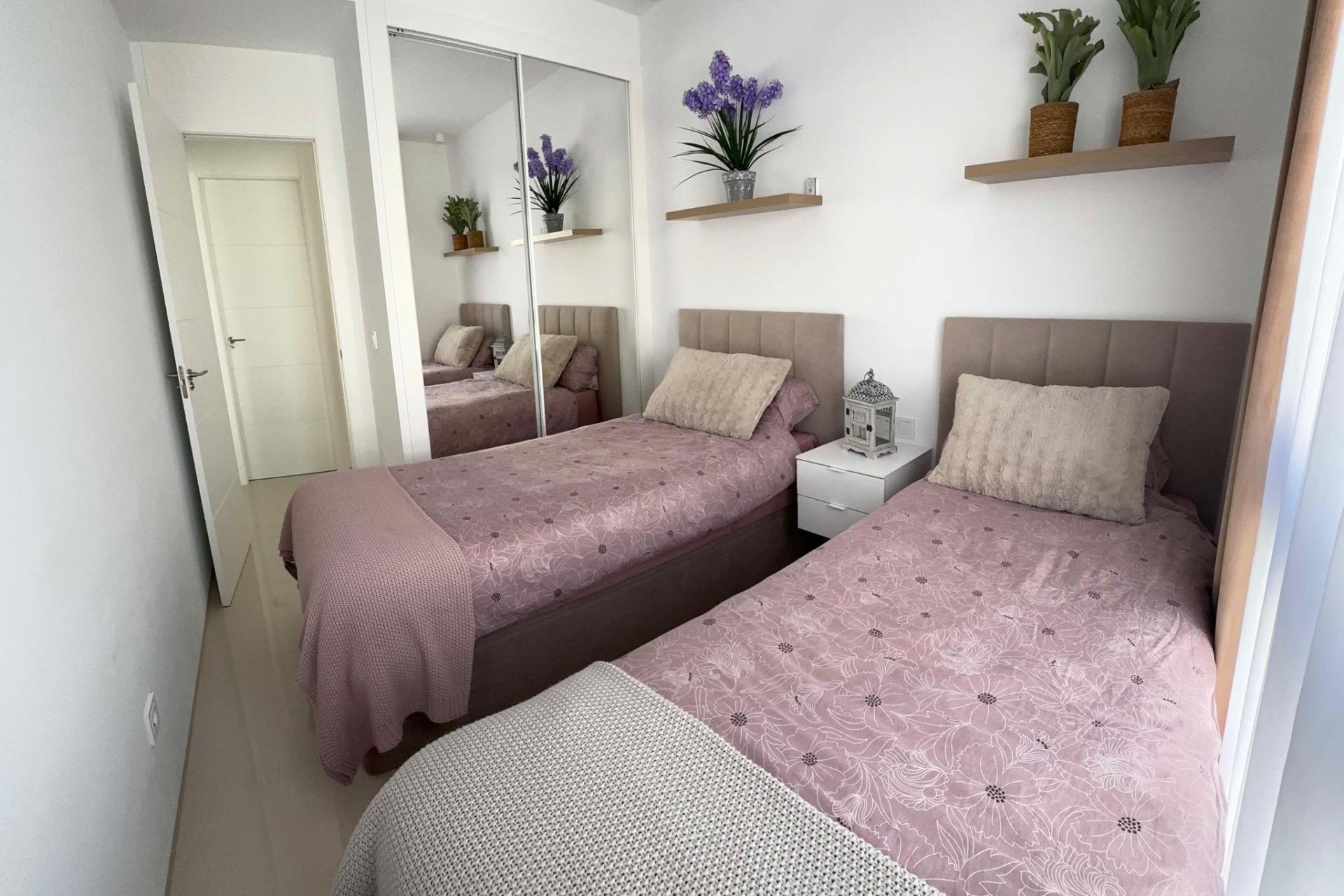 Resale - Apartment / flat -
Rojales - Cuidad Quesada