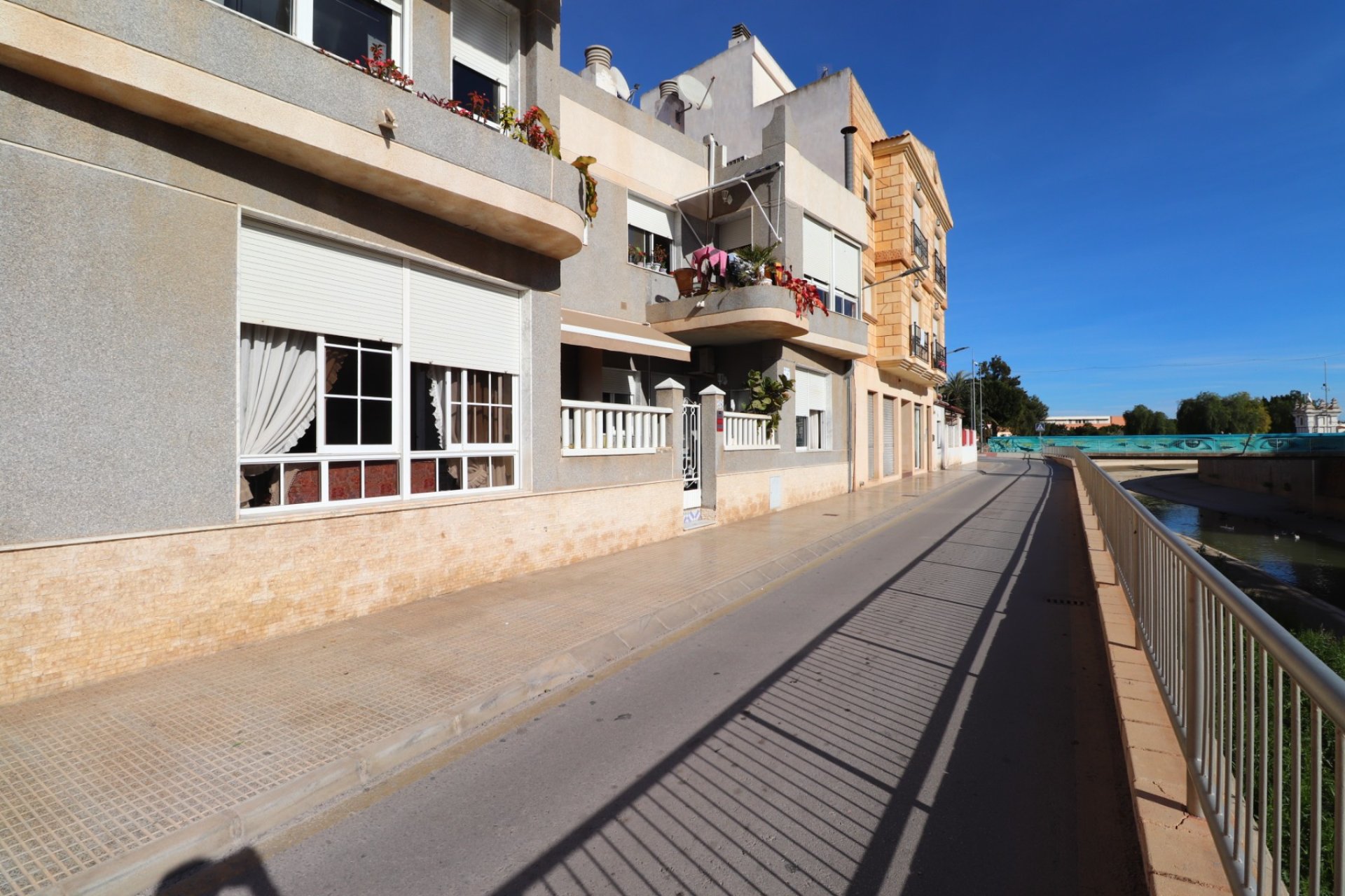 Resale - Apartment / flat -
Rojales - Rojales - Village