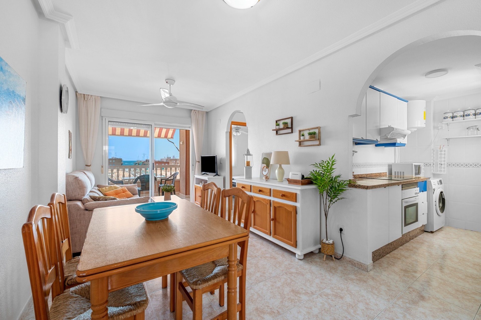 Resale - Apartment / flat -
Santa Pola - Santa Pola - Town