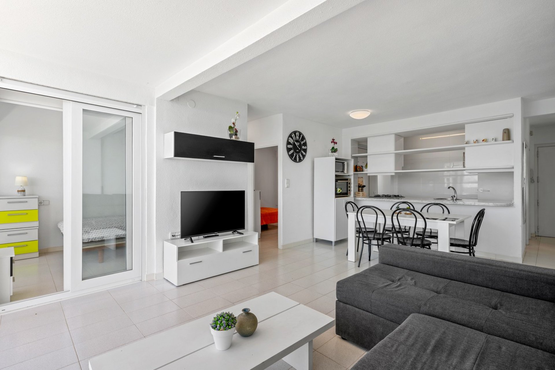 Resale - Apartment / flat -
Santa Pola - Santa Pola - Town