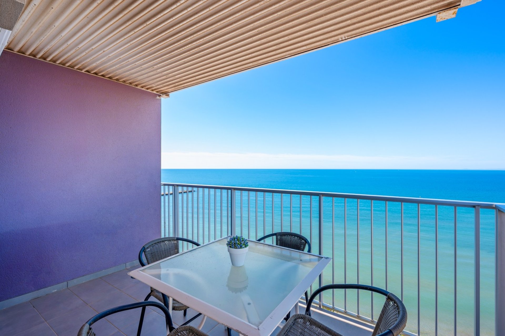 Resale - Apartment / flat -
Santa Pola - Santa Pola - Town