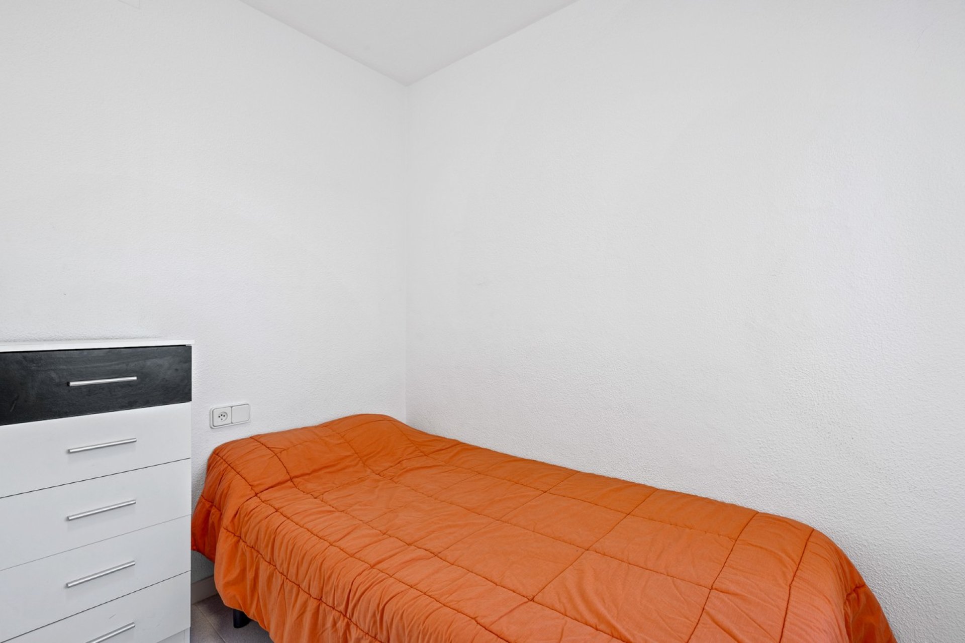 Resale - Apartment / flat -
Santa Pola - Santa Pola - Town