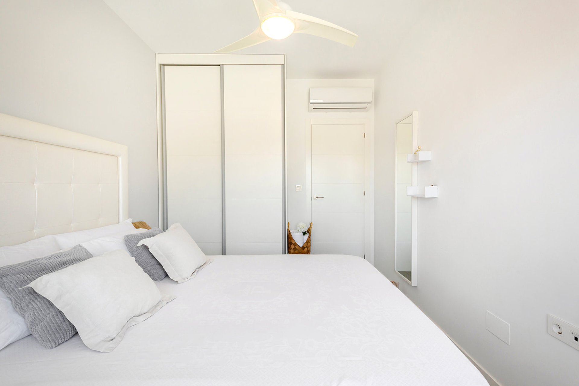 Resale - Apartment / flat -
Torre de La Horadada - Torre de La Horadada - Town