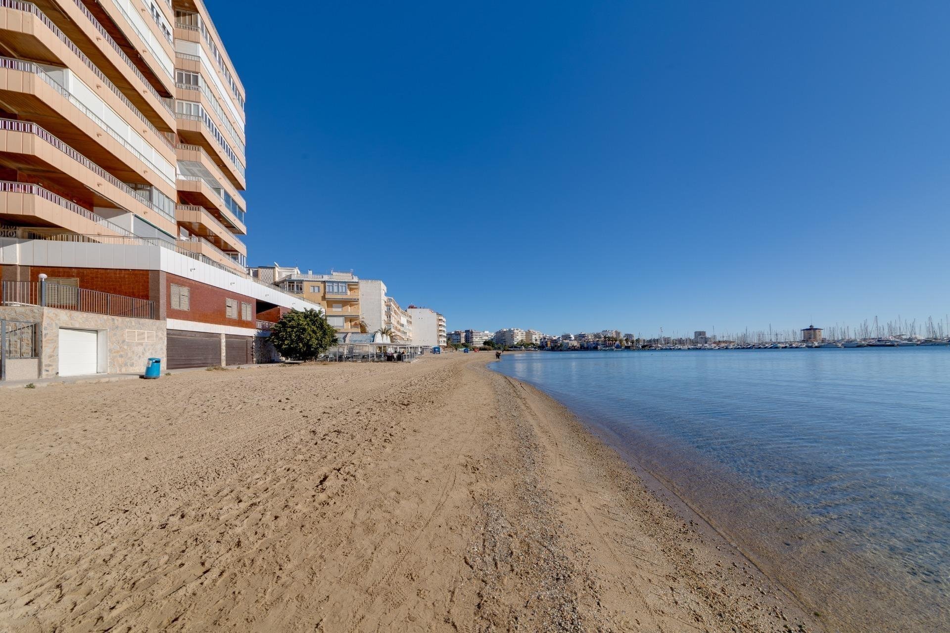 Resale - Apartment / flat -
Torrevieja - Acequion