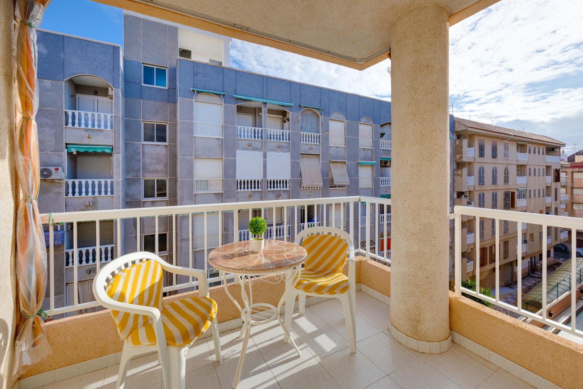 Resale - Apartment / flat -
Torrevieja - Acequion