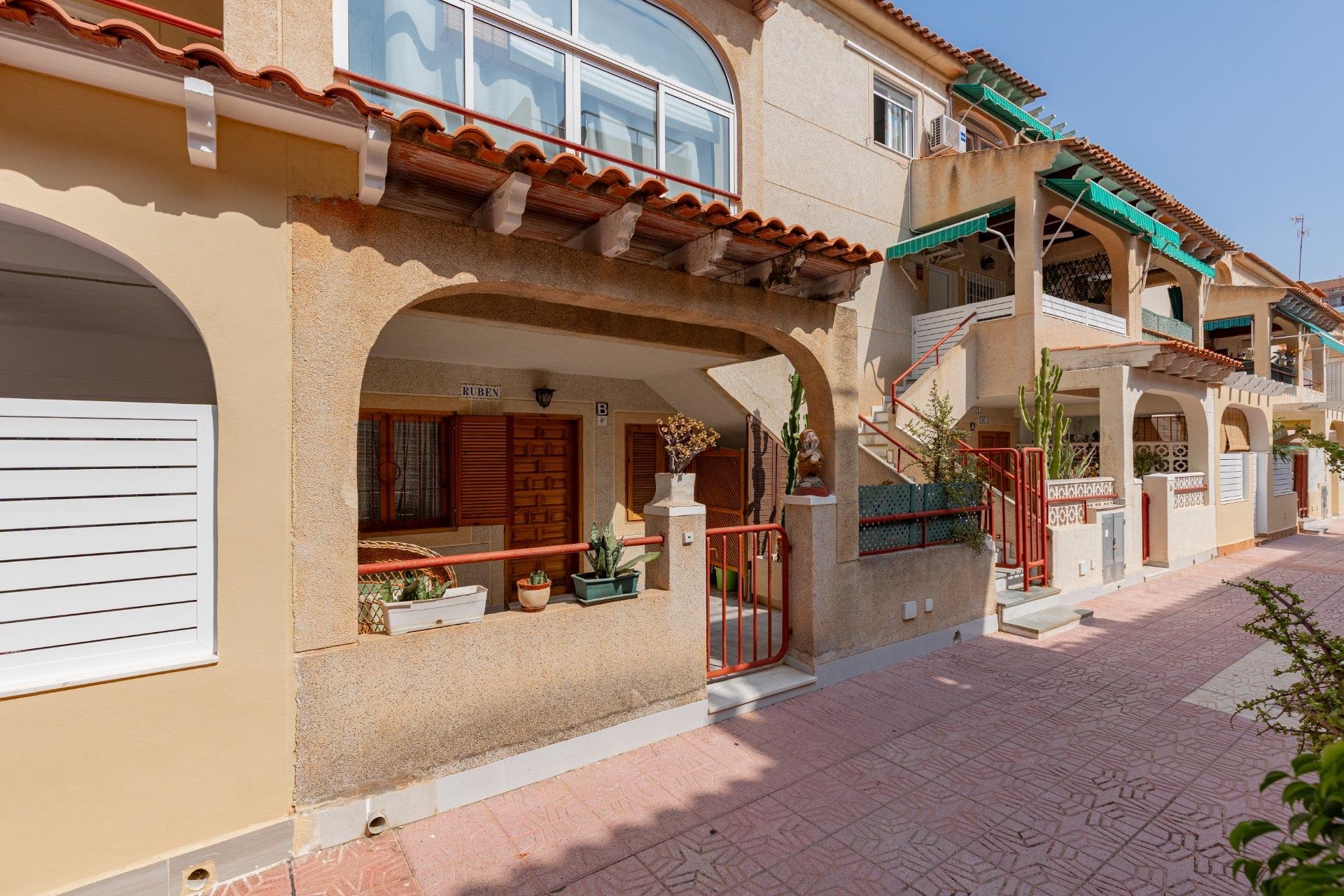 Resale - Apartment / flat -
Torrevieja - Acequion