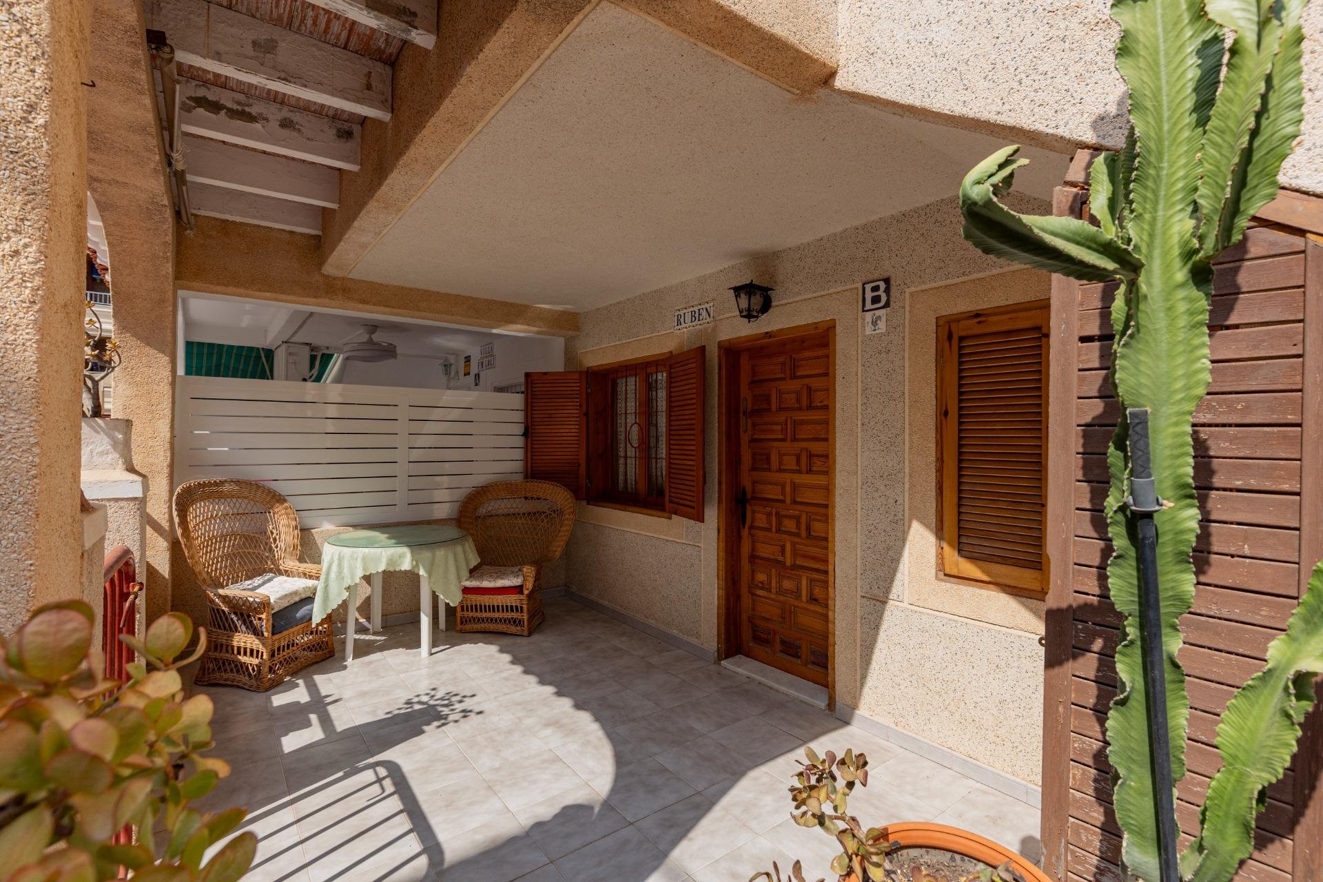 Resale - Apartment / flat -
Torrevieja - Acequion