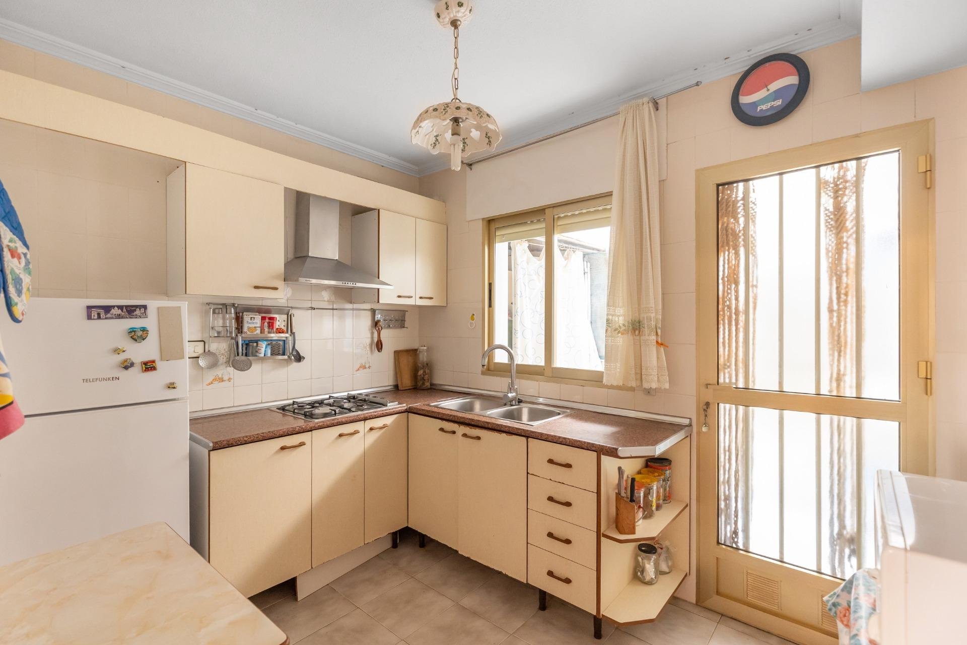 Resale - Apartment / flat -
Torrevieja - Acequion