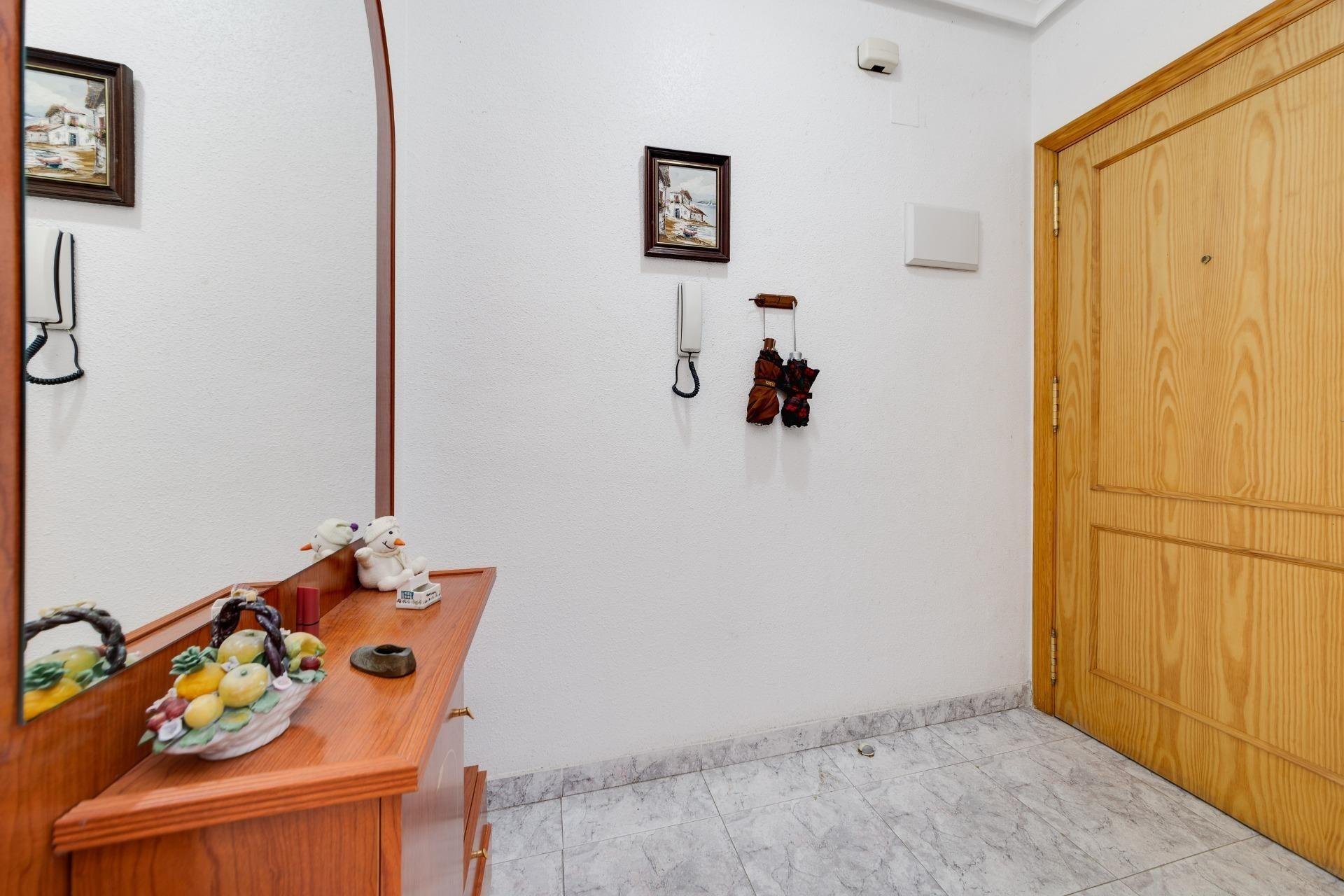 Resale - Apartment / flat -
Torrevieja - Acequion