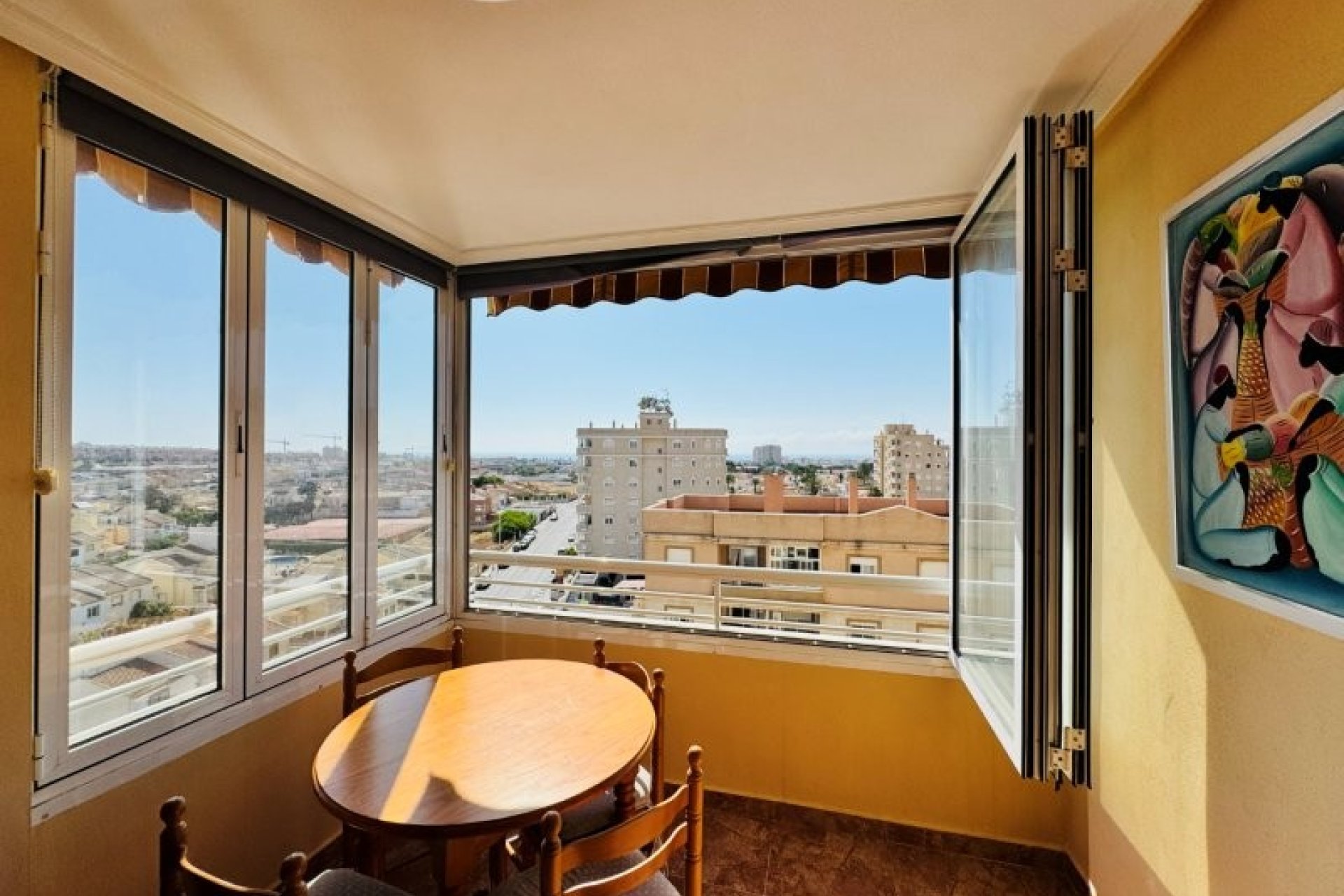 Resale - Apartment / flat -
Torrevieja - Aguas nuevas 1
