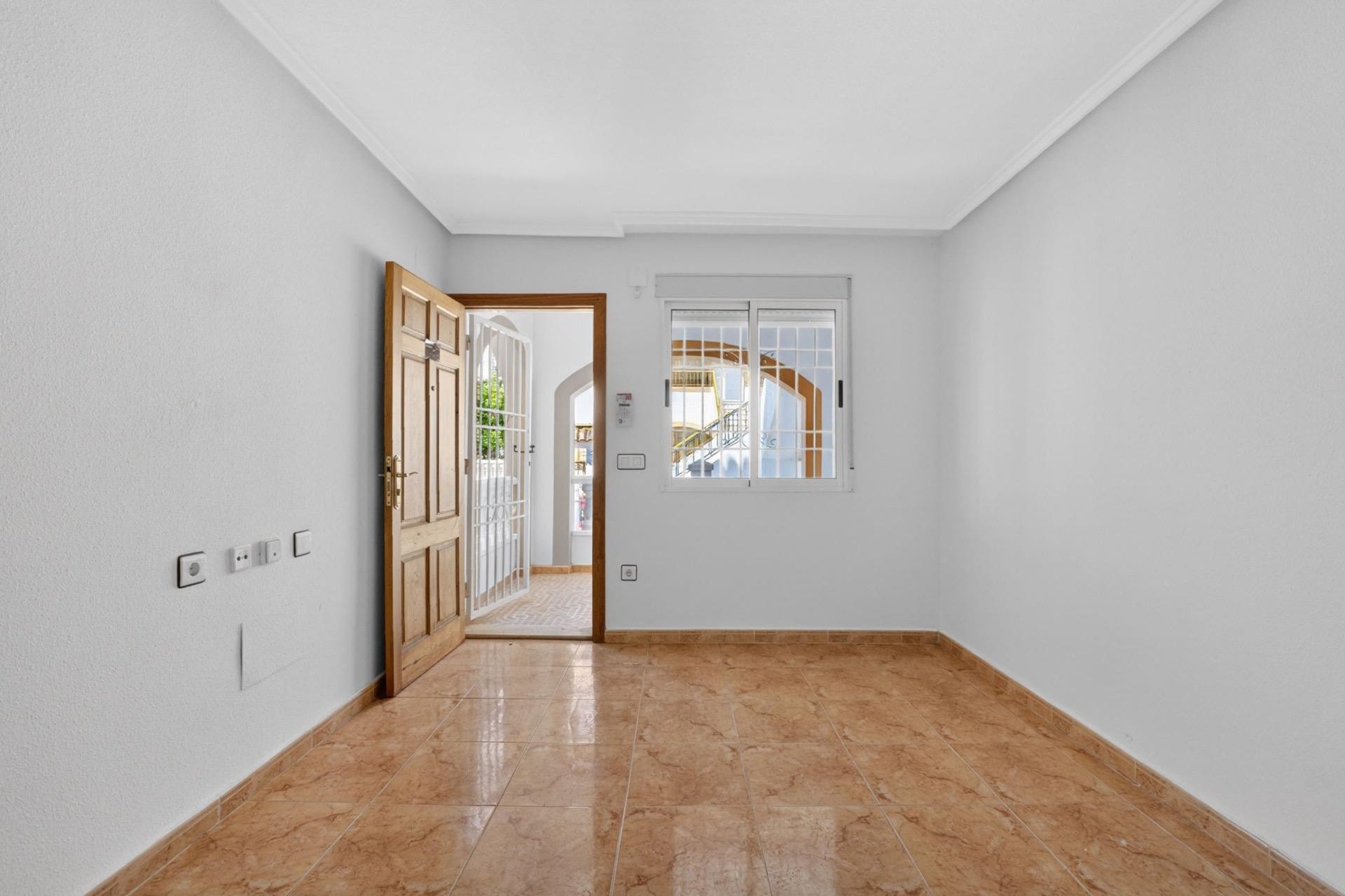 Resale - Apartment / flat -
Torrevieja - Altos del Limonar