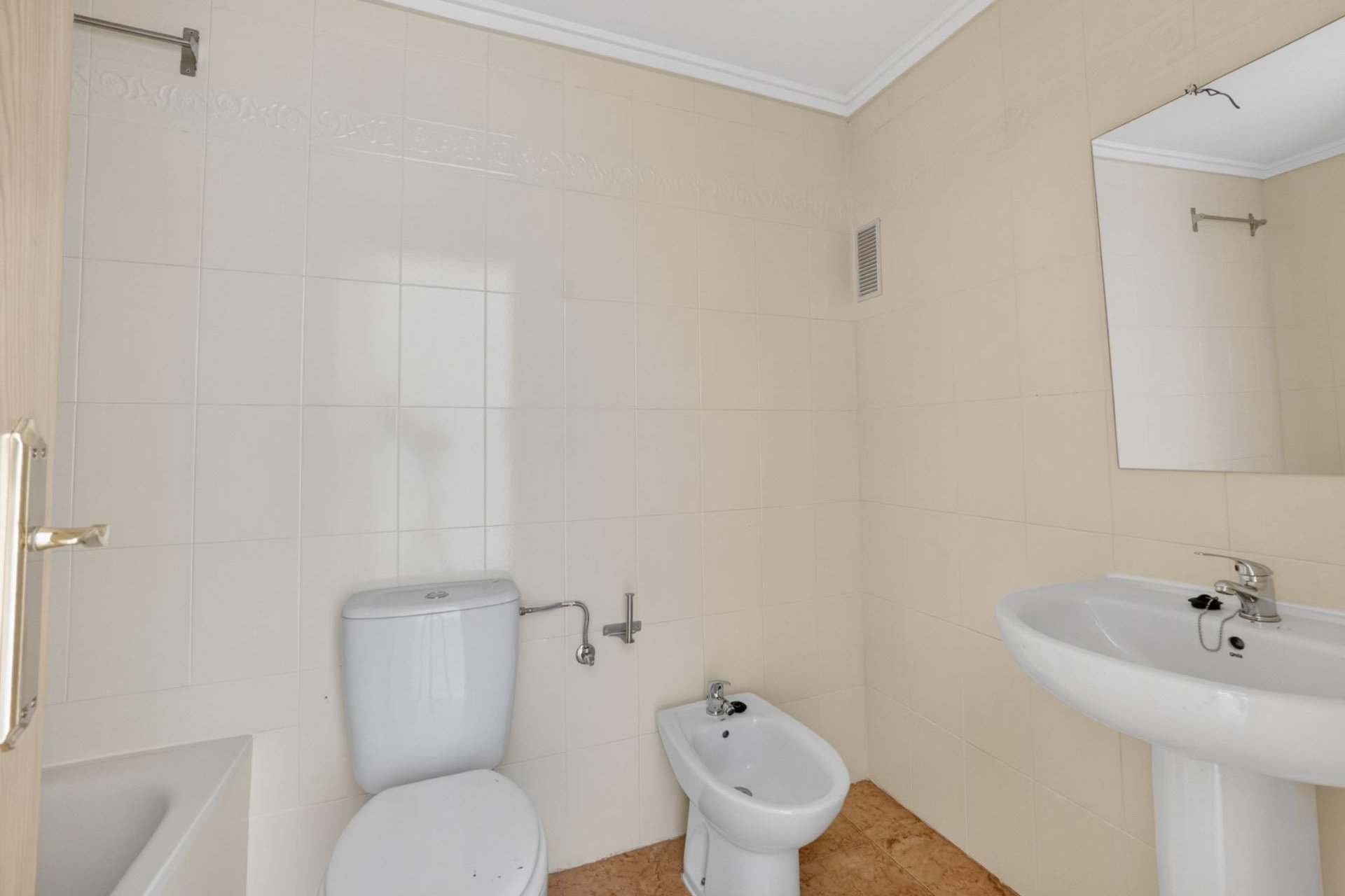 Resale - Apartment / flat -
Torrevieja - Altos del Limonar