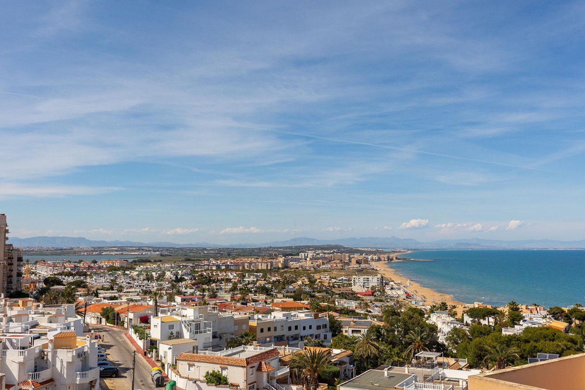 Resale - Apartment / flat -
Torrevieja - Cabo cervera