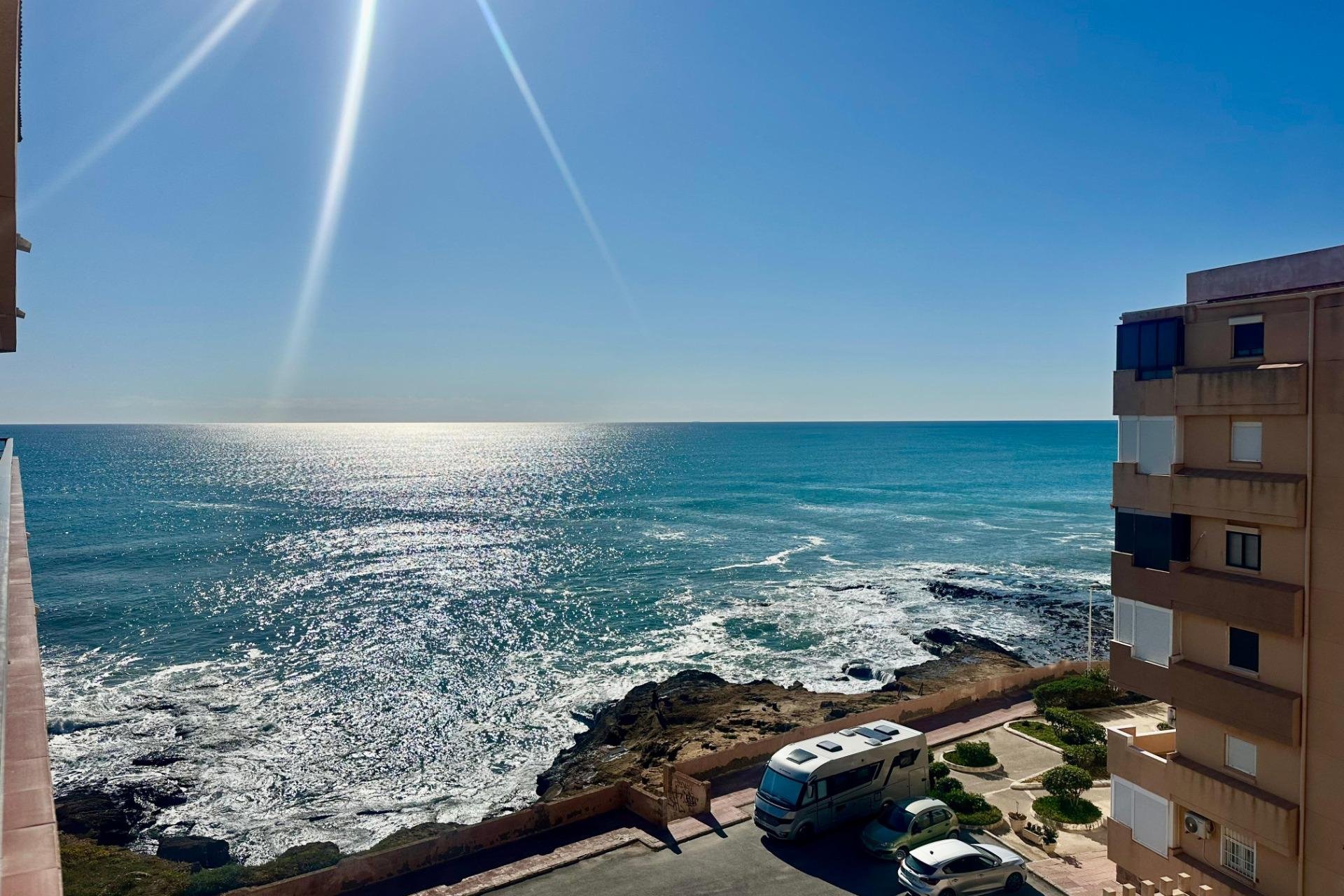 Resale - Apartment / flat -
Torrevieja - Cabo cervera