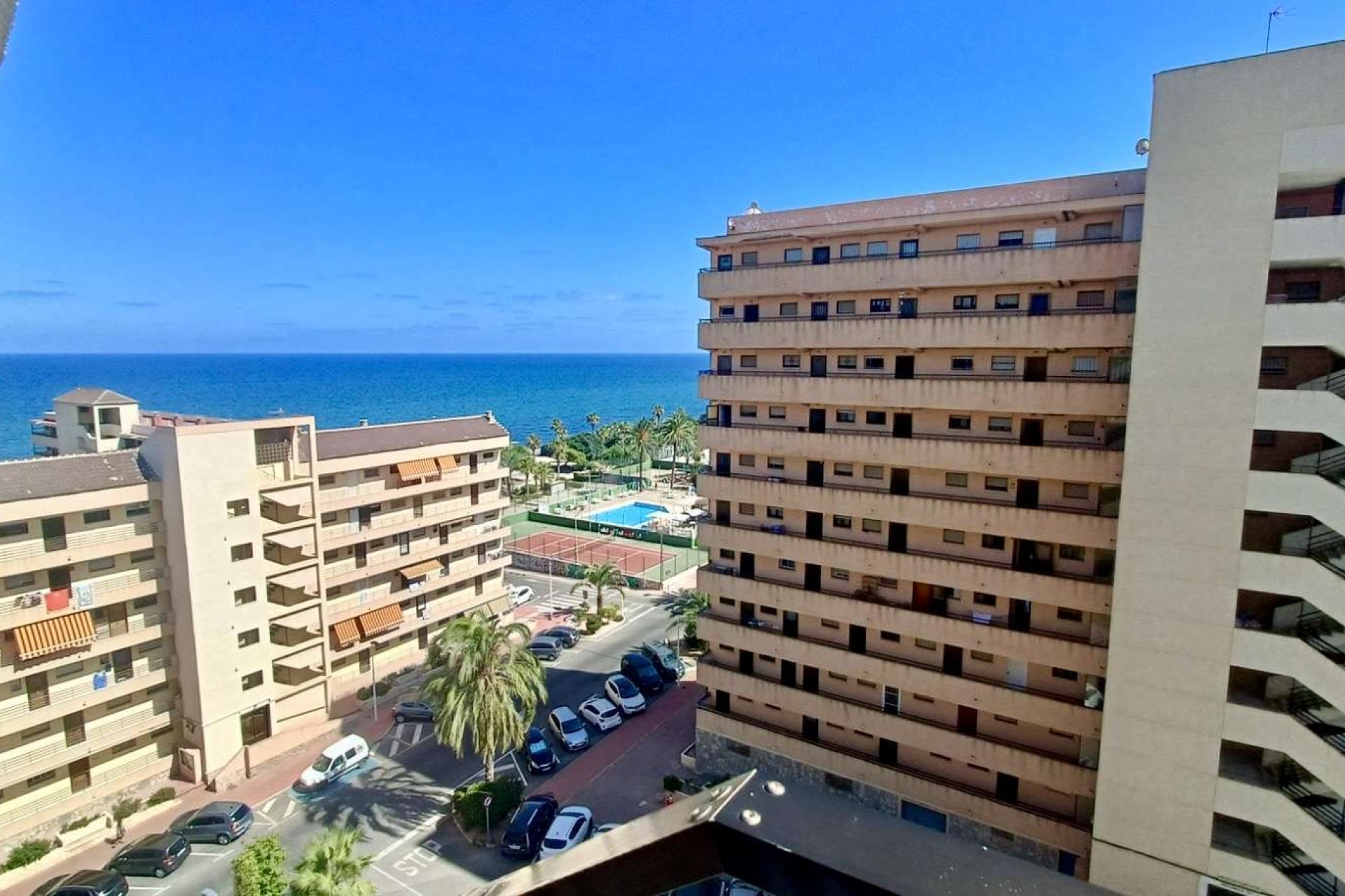 Resale - Apartment / flat -
Torrevieja - Cabo Cervera
