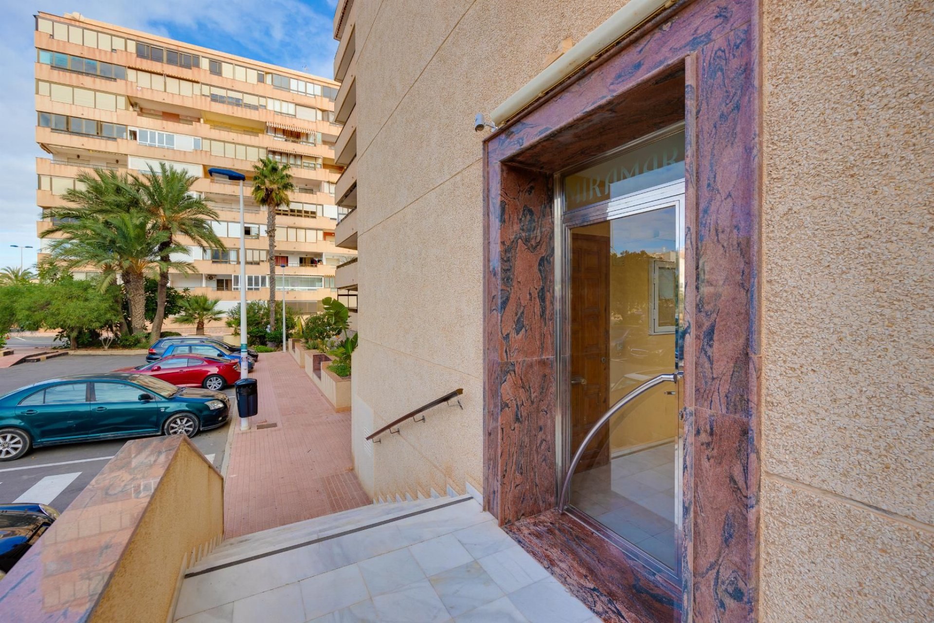 Resale - Apartment / flat -
Torrevieja - Cabo cervera