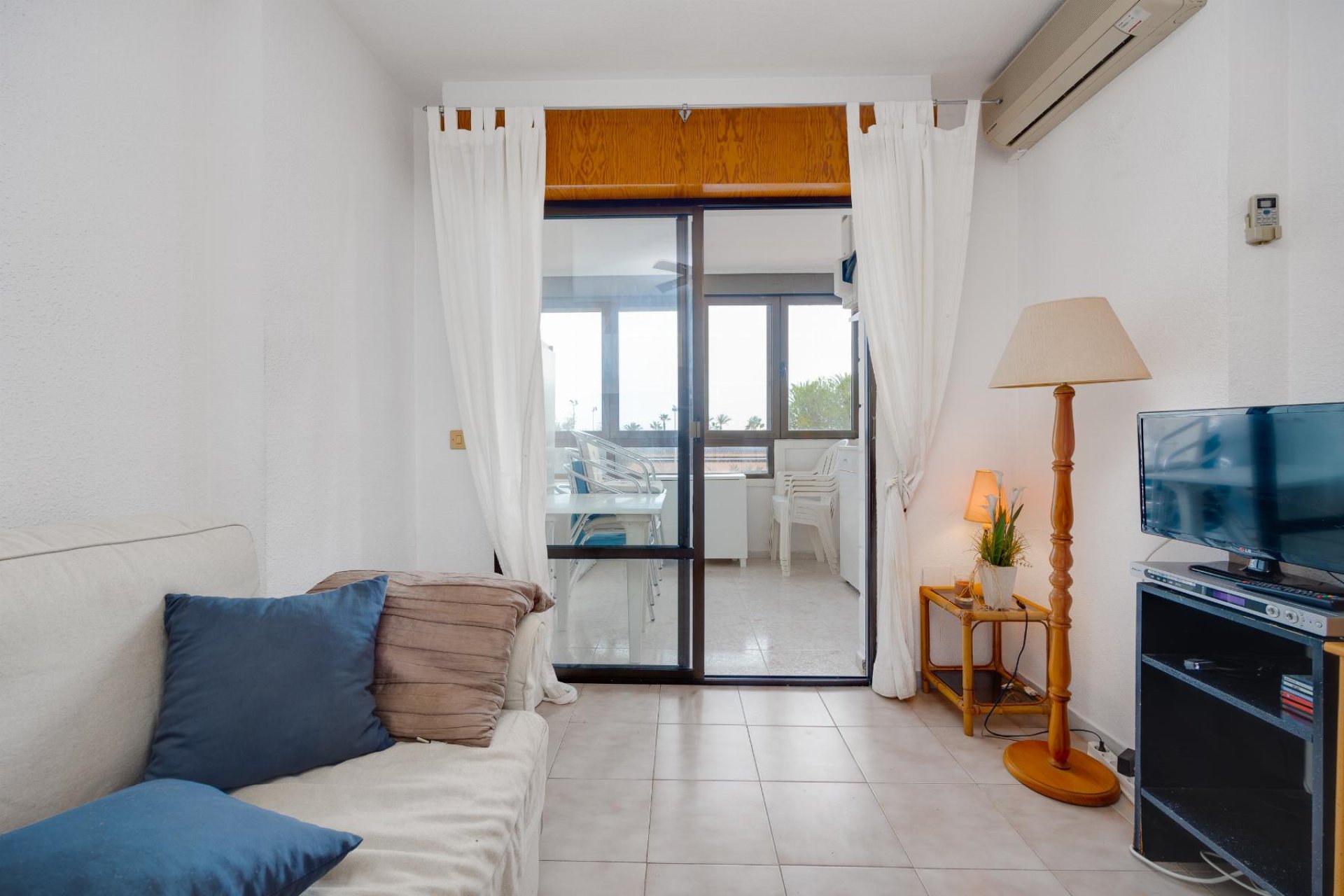 Resale - Apartment / flat -
Torrevieja - Cabo cervera