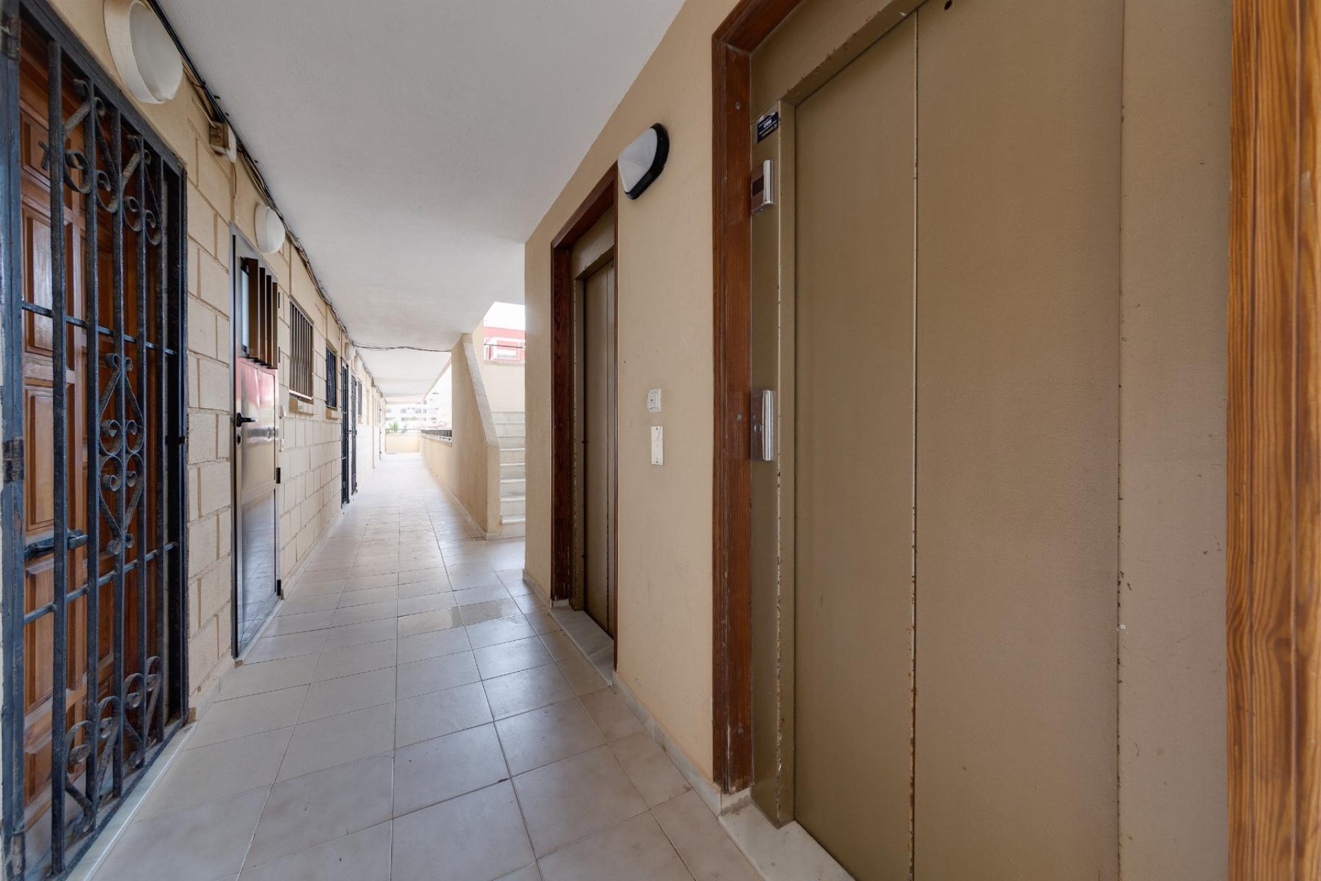 Resale - Apartment / flat -
Torrevieja - Cabo cervera