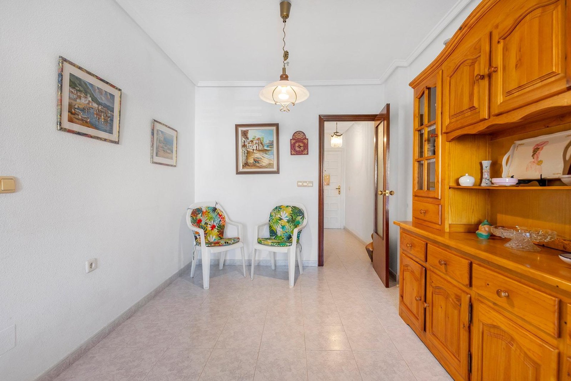 Resale - Apartment / flat -
Torrevieja - Centro