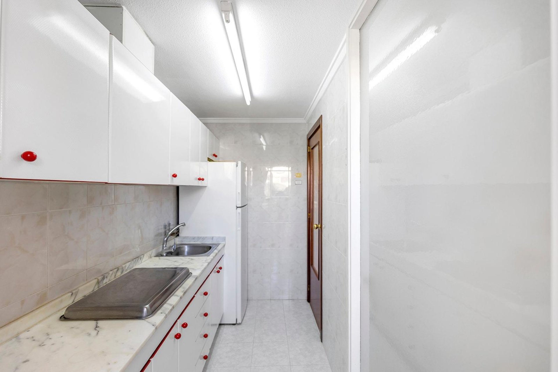 Resale - Apartment / flat -
Torrevieja - Centro