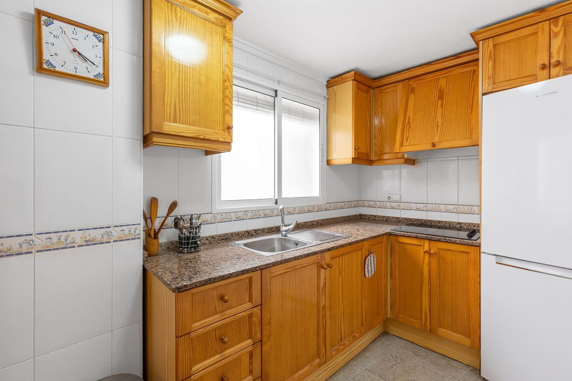 Resale - Apartment / flat -
Torrevieja - Centro