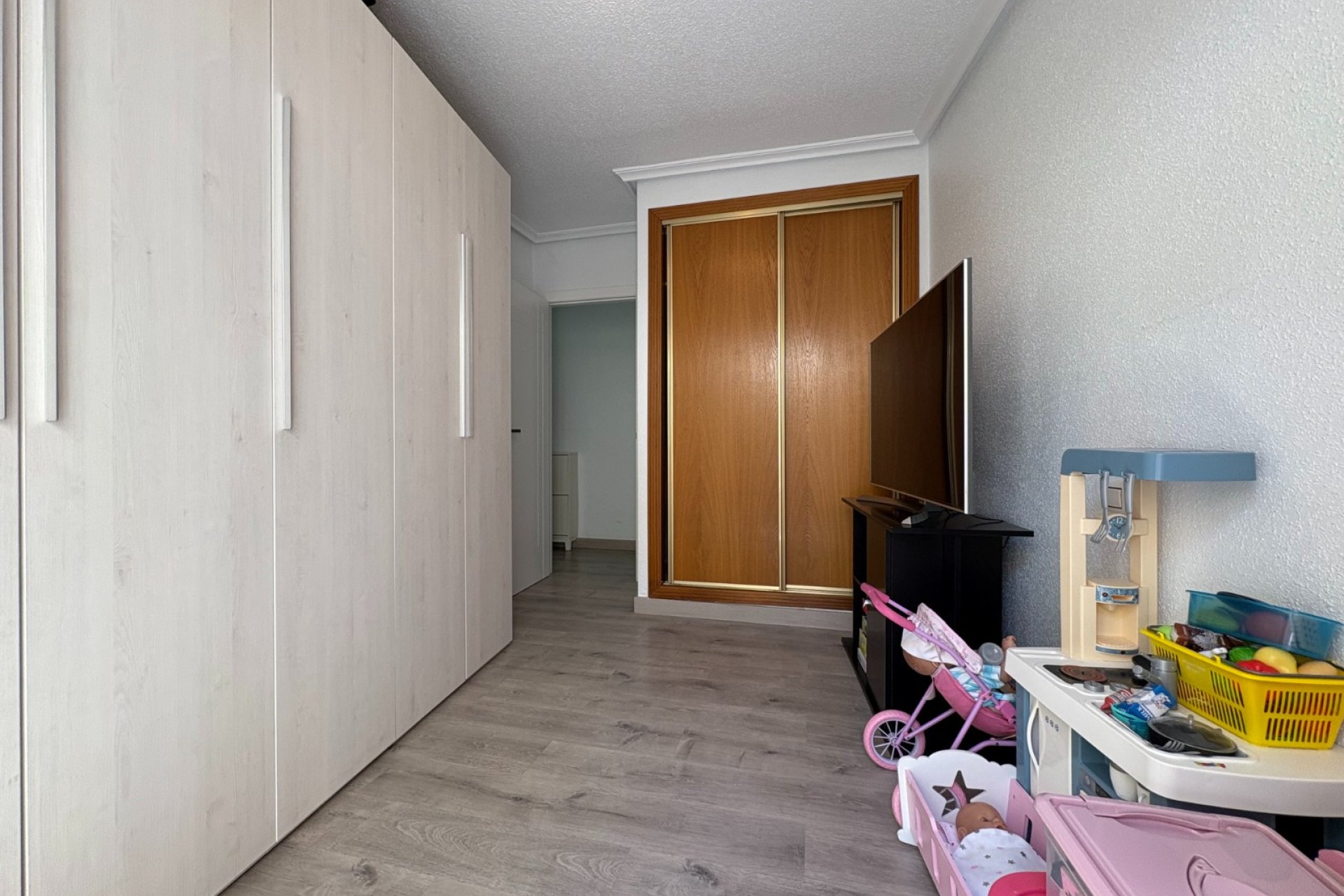 Resale - Apartment / flat -
Torrevieja - Centro
