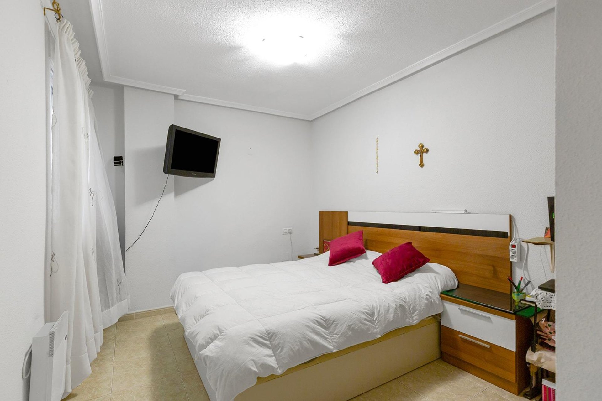 Resale - Apartment / flat -
Torrevieja - Centro