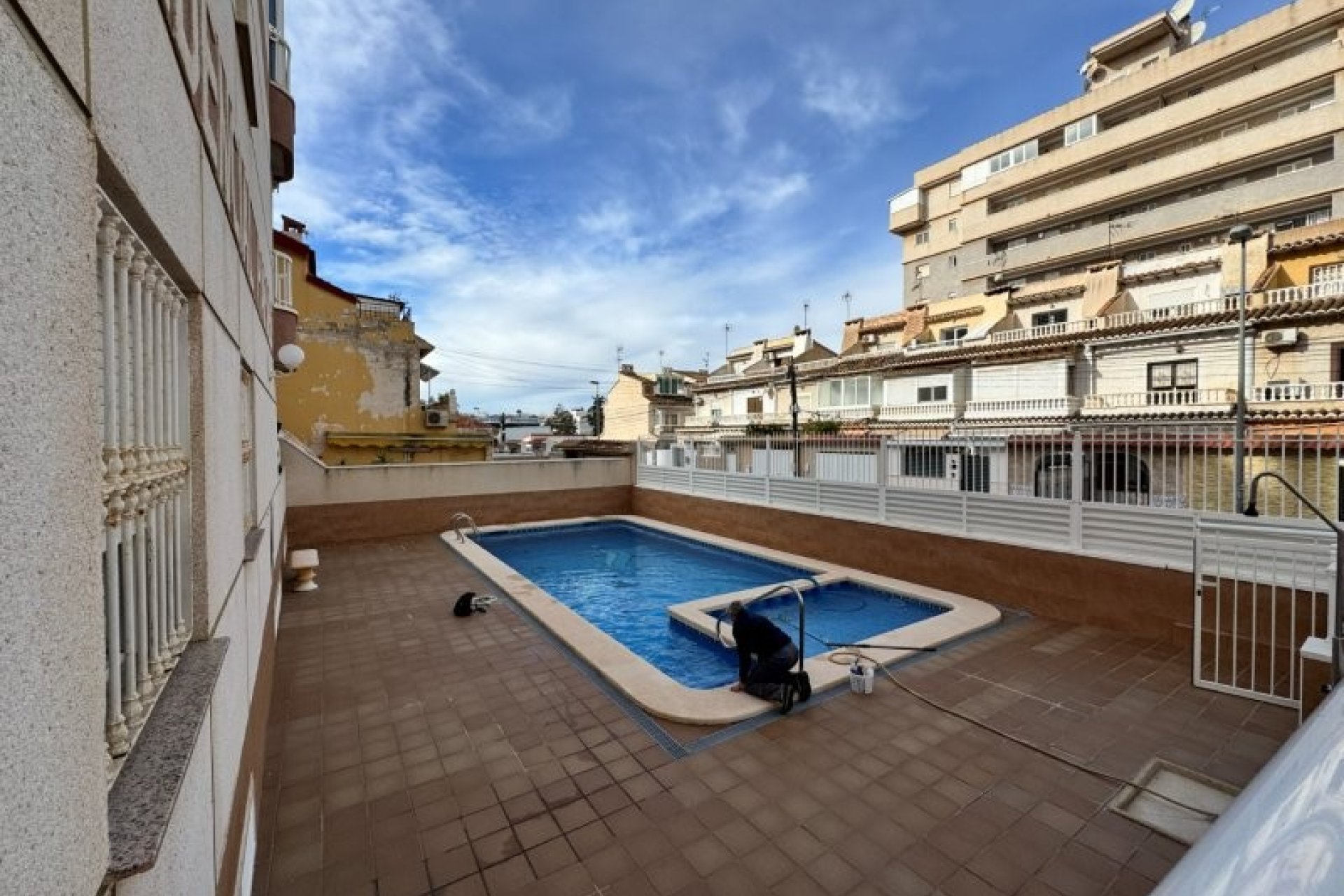 Resale - Apartment / flat -
Torrevieja - Centro