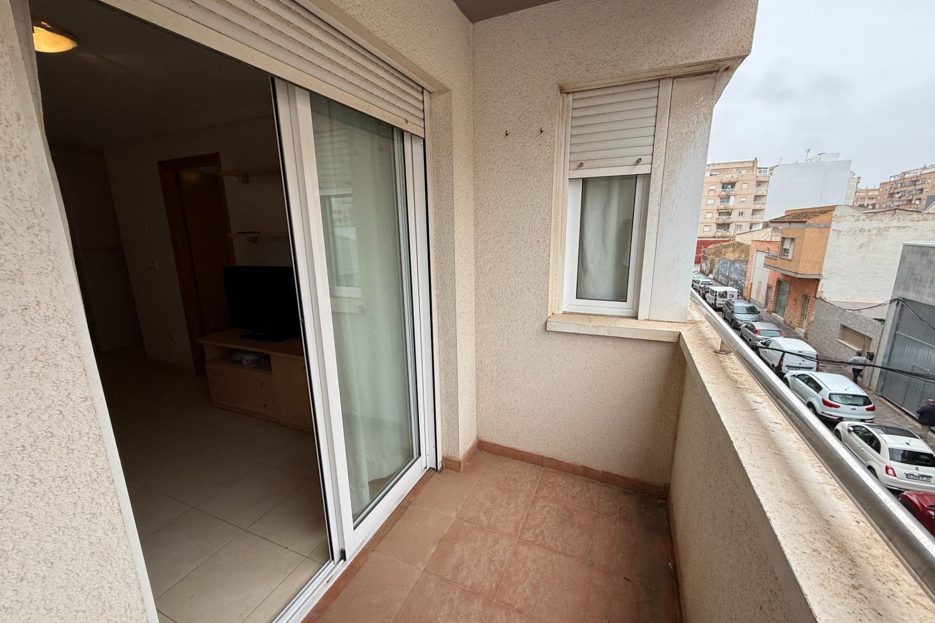 Resale - Apartment / flat -
Torrevieja - Centro