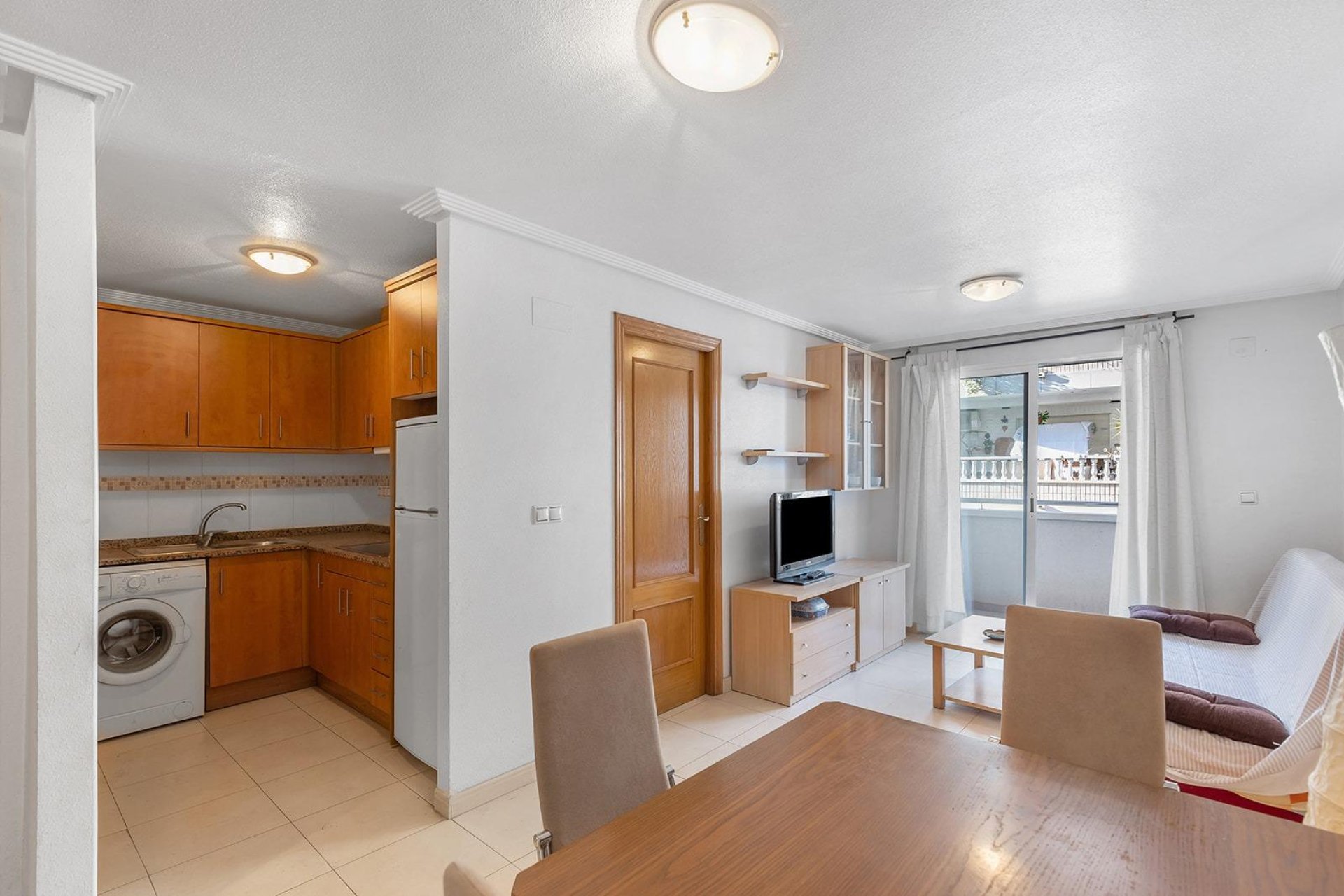 Resale - Apartment / flat -
Torrevieja - Centro