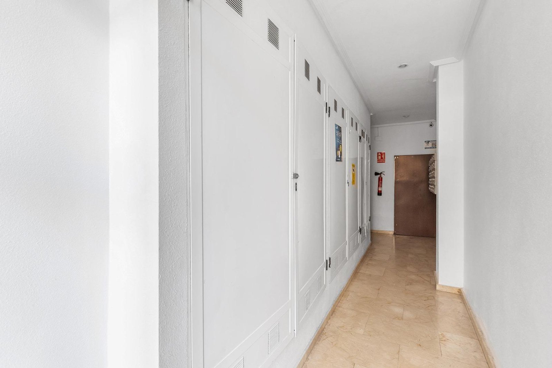 Resale - Apartment / flat -
Torrevieja - Centro