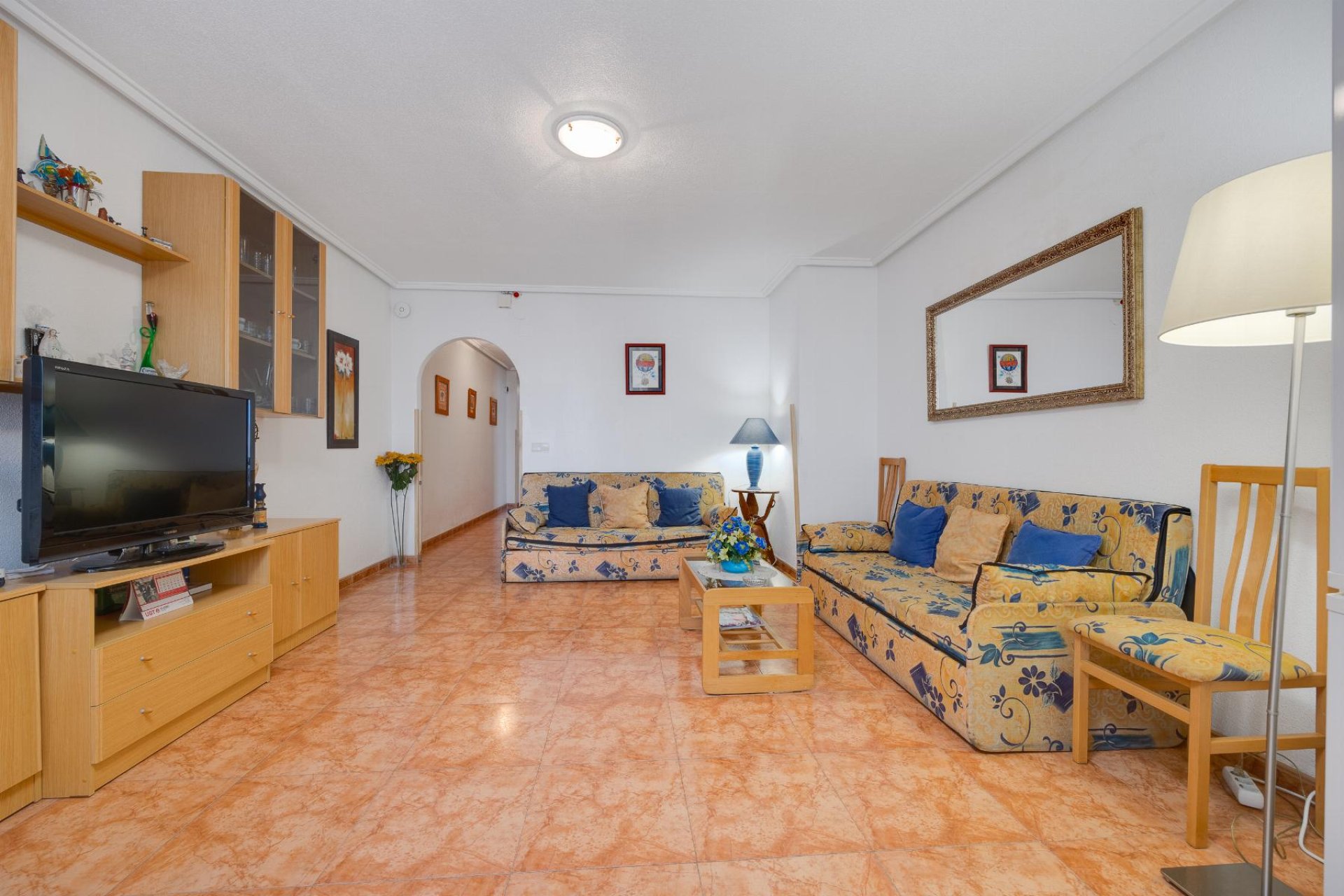 Resale - Apartment / flat -
Torrevieja - Centro