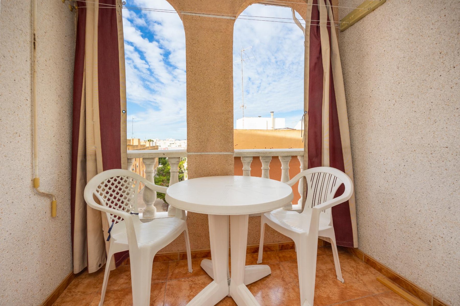 Resale - Apartment / flat -
Torrevieja - Centro